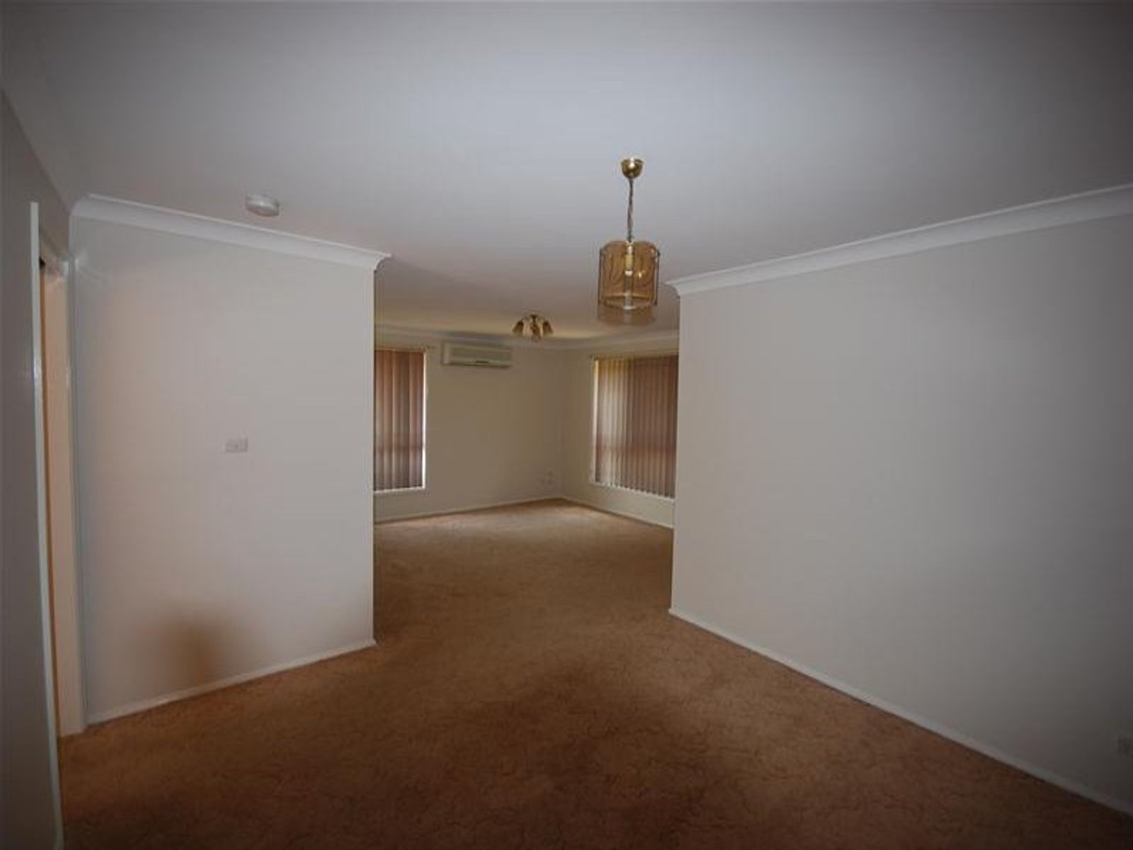 17B Fitzgerald Place, Glenmore Park - Thumbnail 5