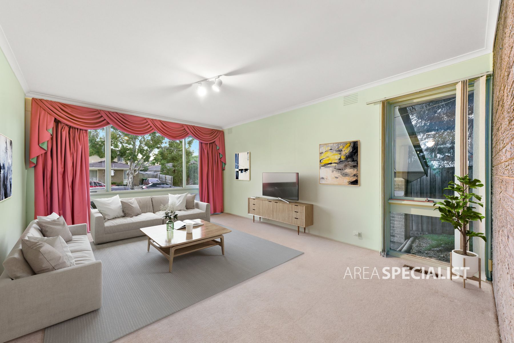 37 Piccadilly Cres Web 20