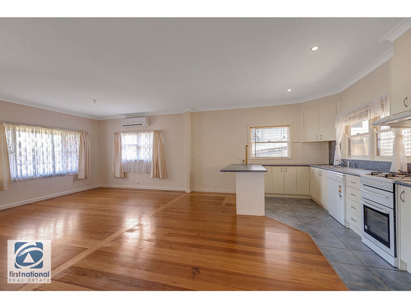 26 Charles Street, Warragul, VIC 3820, Warragul - Thumbnail 5