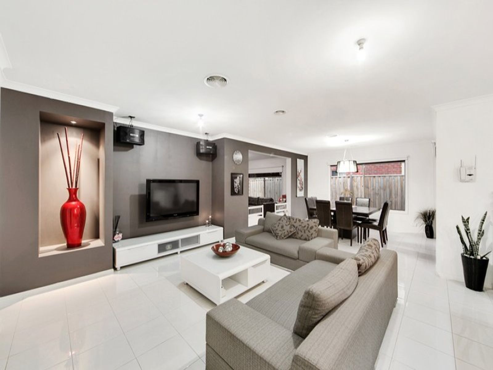 13 Tamarind Close, Keysborough, VIC 3173, Keysborough - Thumbnail 2