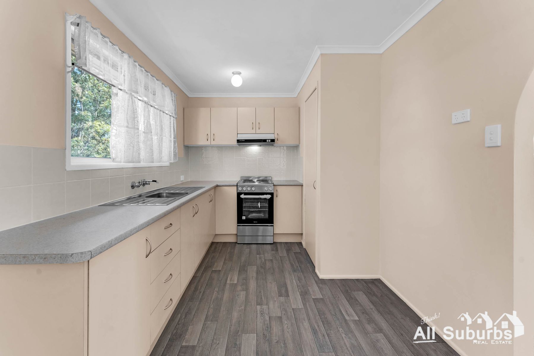 4 Lacebark Street, Crestmead QLD 4132, Crestmead - Thumbnail 3