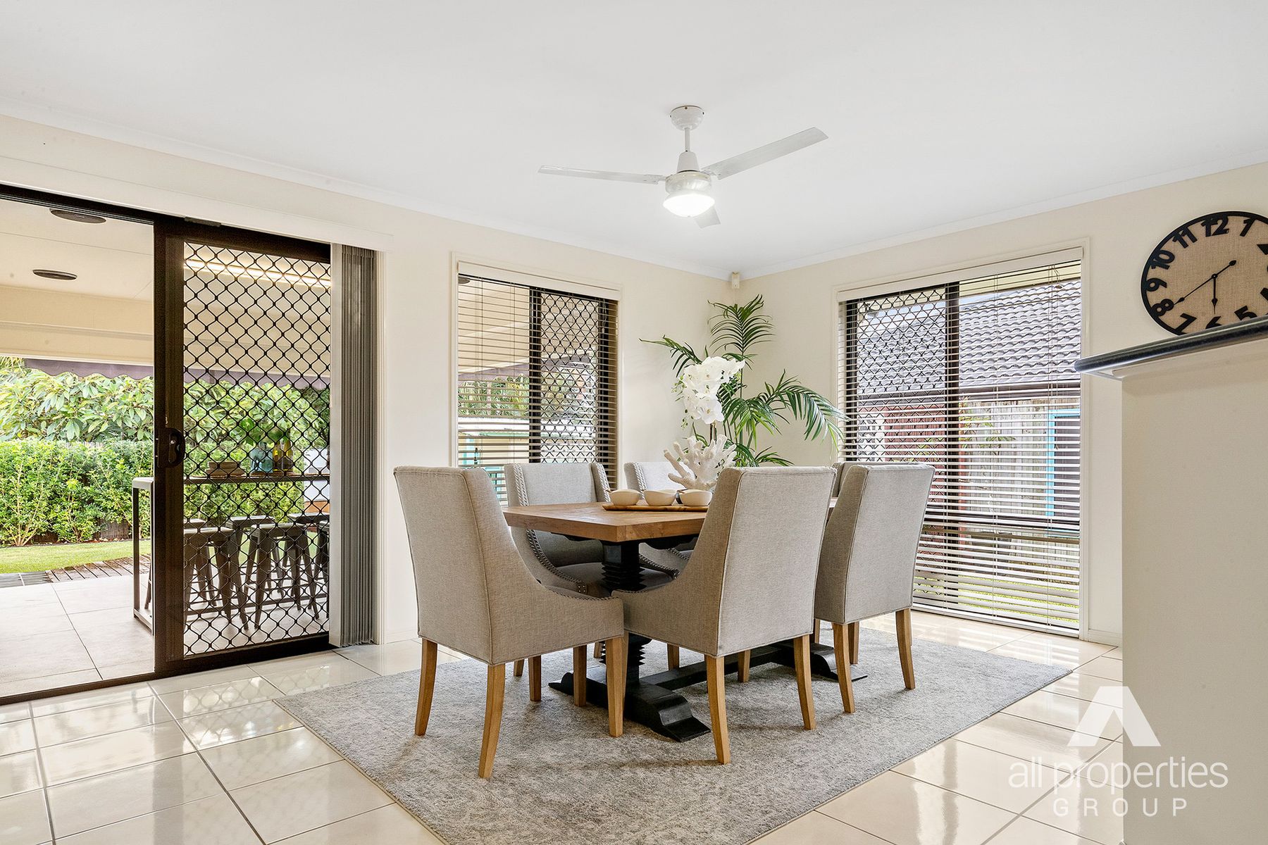 8 Girraween Crescent, Parkinson QLD 4115, Parkinson - Thumbnail 3