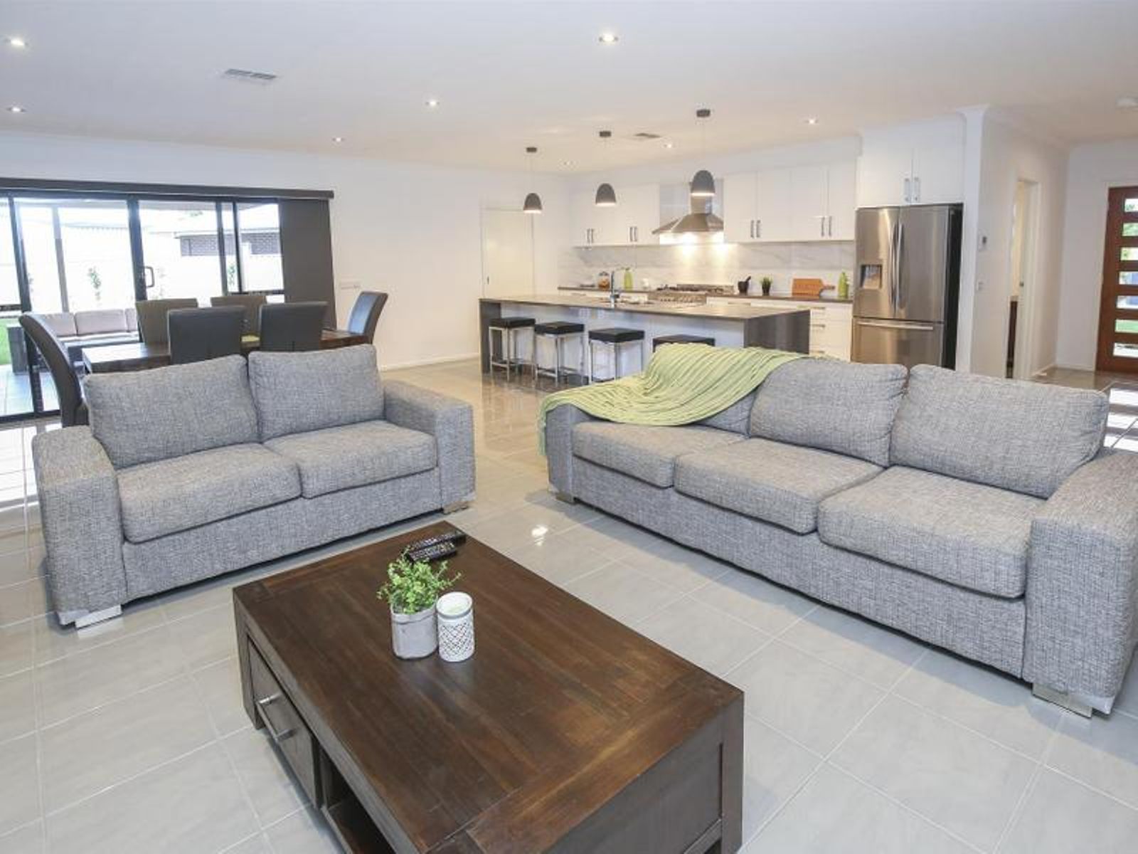 8 Lakeview Court, Mildura - Thumbnail 4