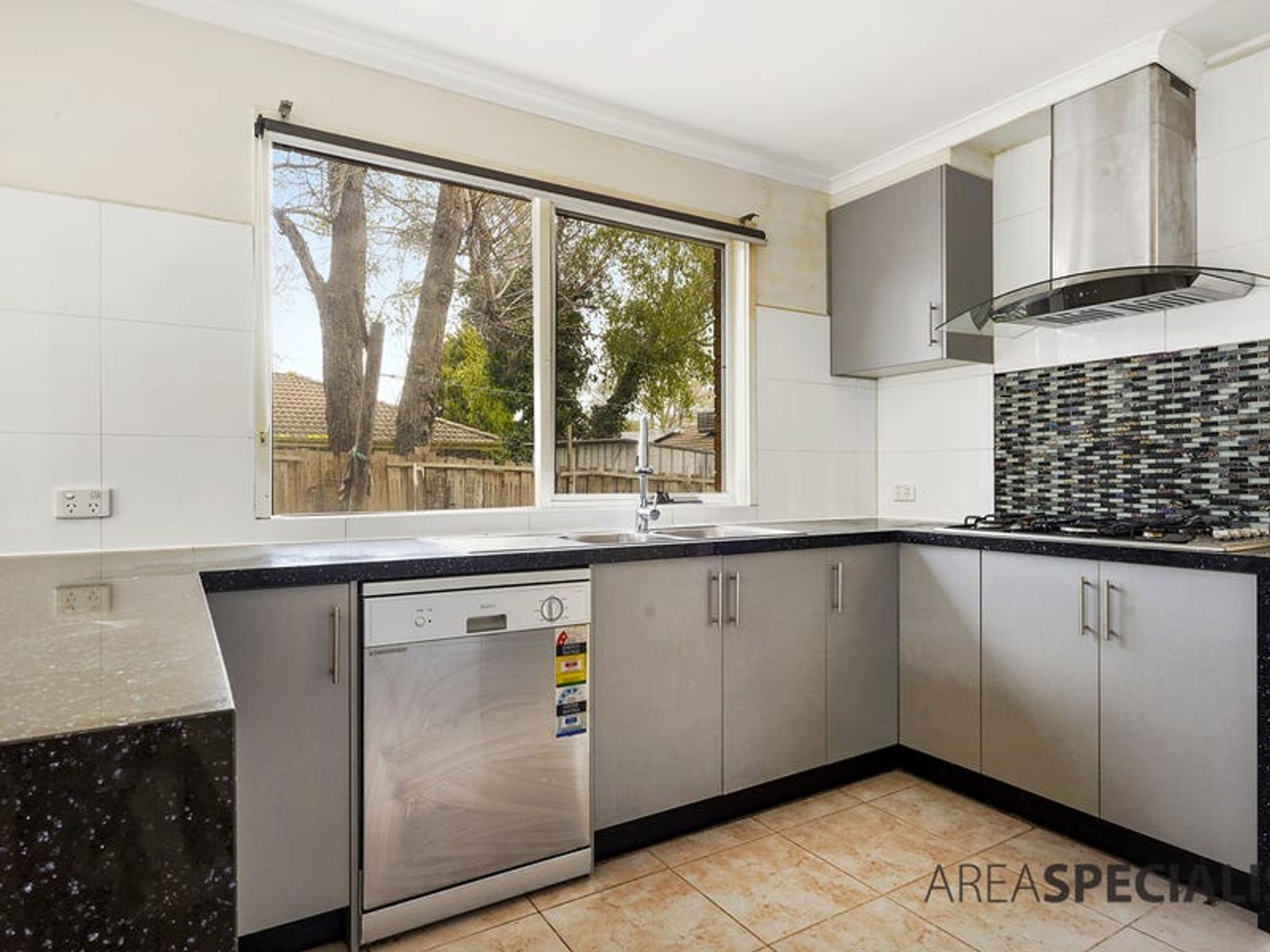 5 Malvern Place, Narre Warren, VIC 3805, Narre Warren - Thumbnail 6
