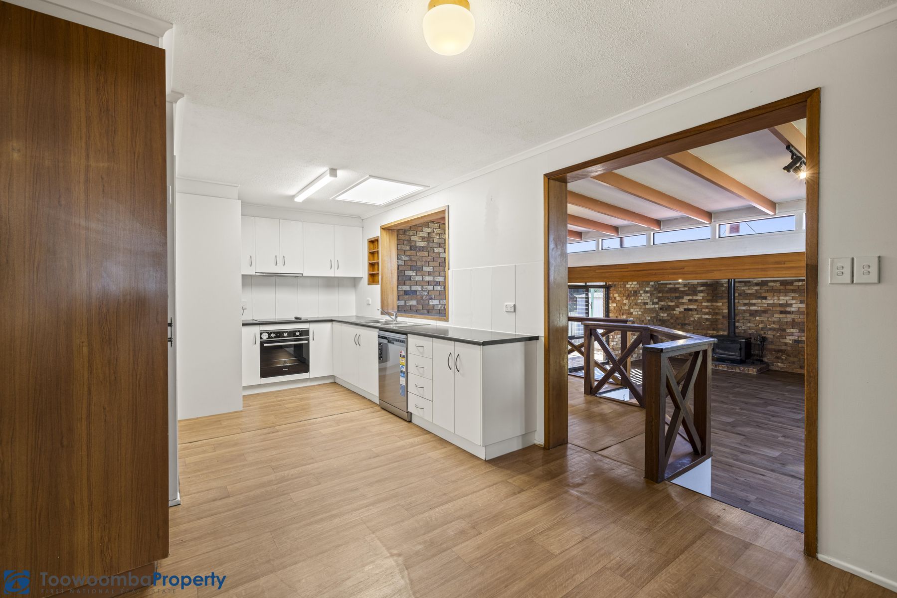 3 Bryan Street, Darling Heights QLD 4350, Darling Heights - Thumbnail 2