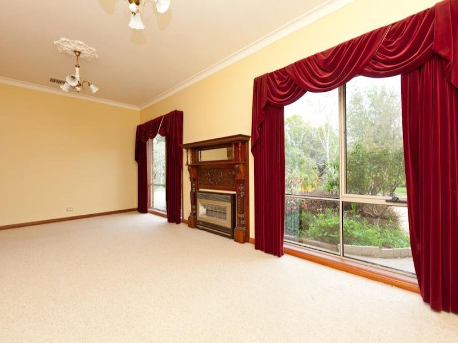 699 Deakin Avenue, Mildura - Thumbnail 3