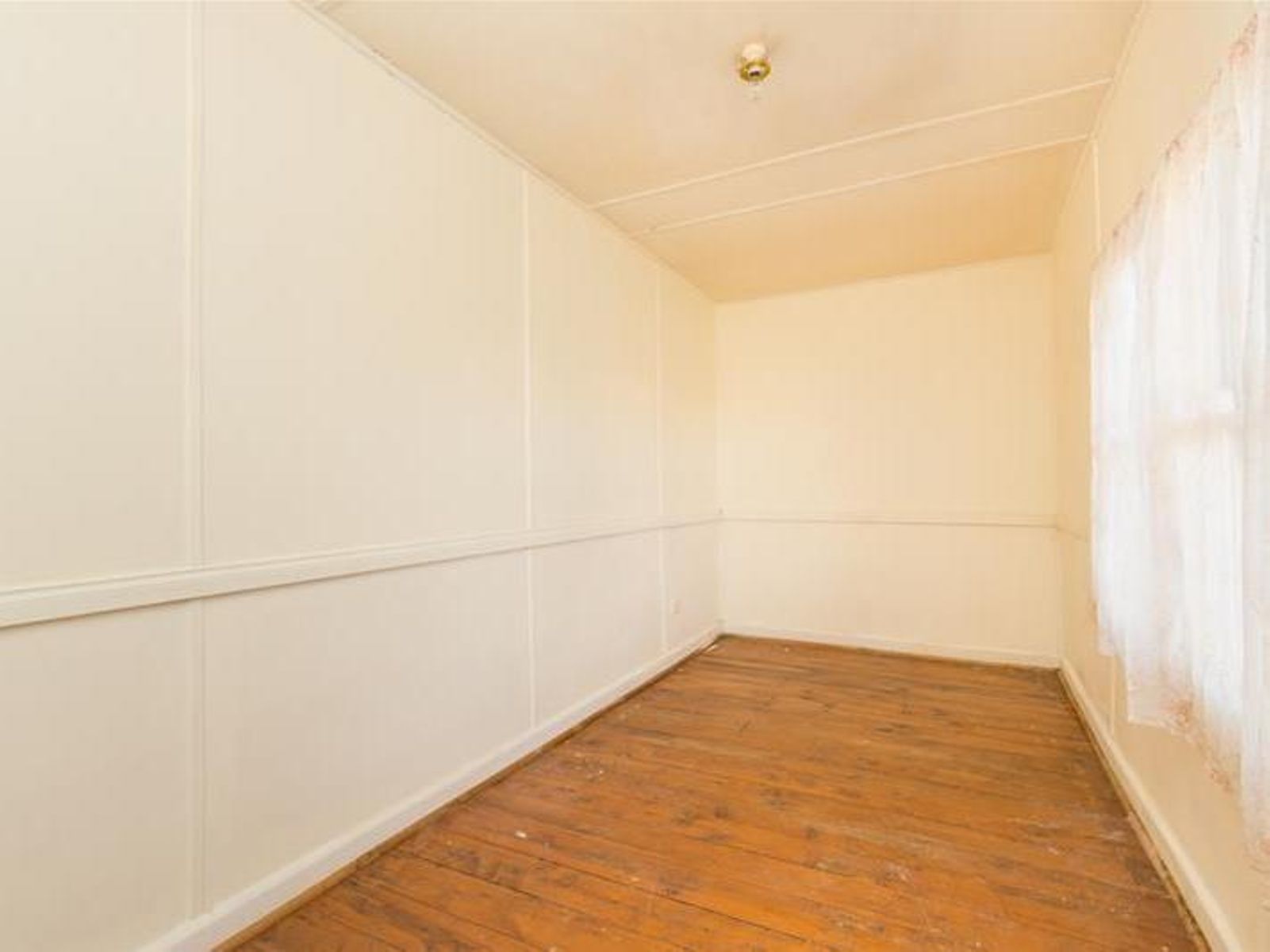 13 Waltham Avenue, Mildura - Thumbnail 7