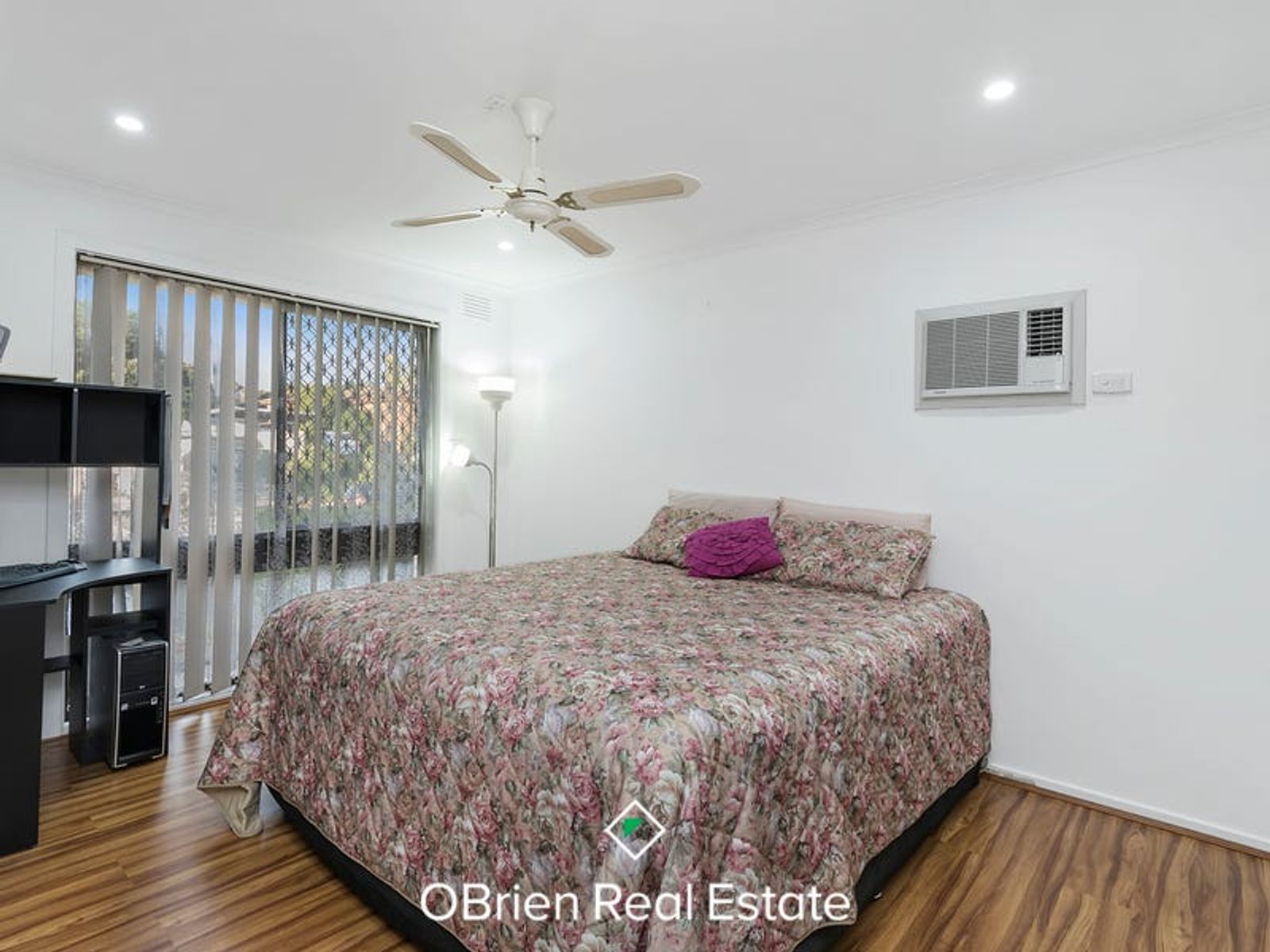 14 Sydney Parkinson Avenue, Endeavour Hills, VIC 3802, Endeavour Hills - Thumbnail 5