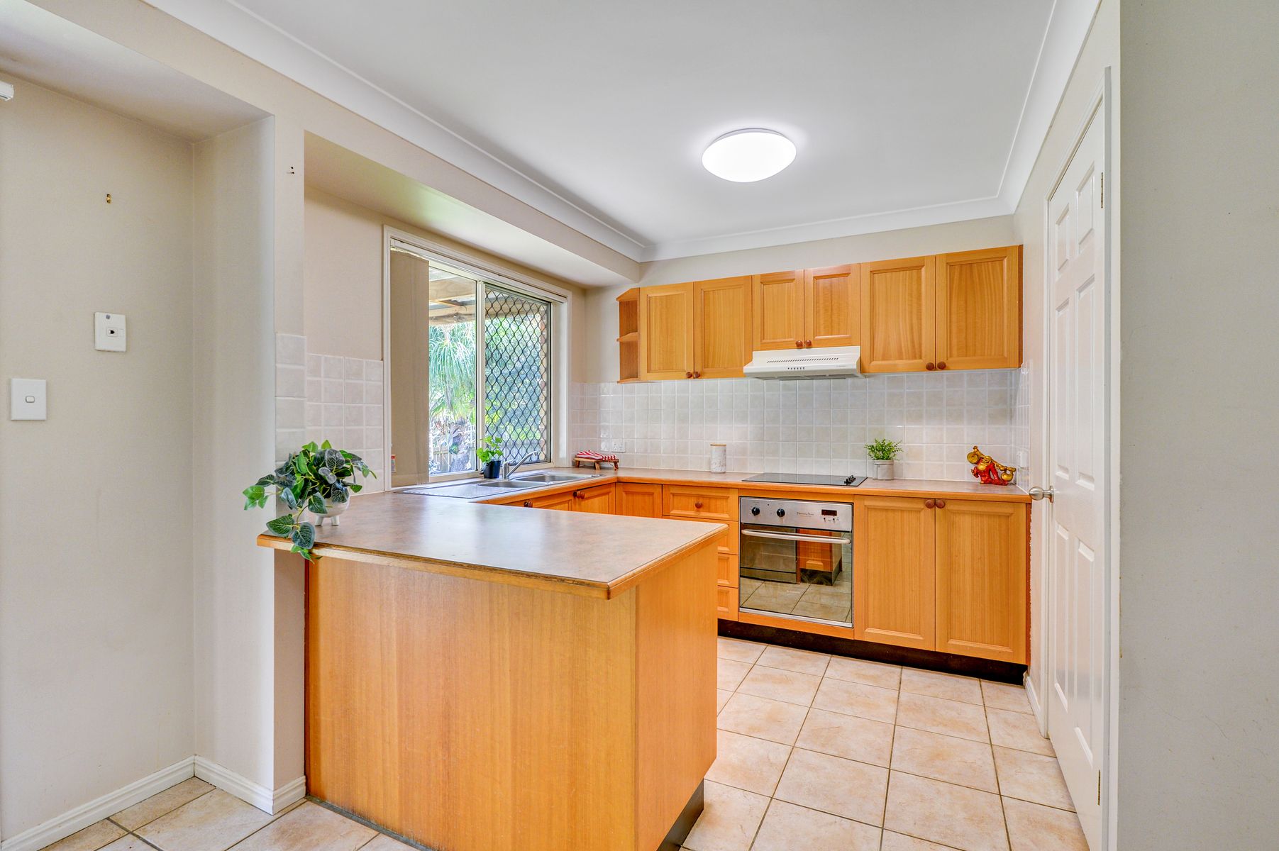 19 Regal Drive, Regents Park QLD 4118, Regents Park - Thumbnail 4