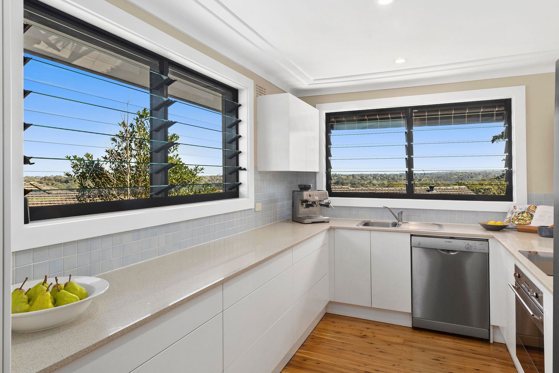 9 Lanford Avenue, Killarney Heights NSW 2087, Killarney Heights - Thumbnail 2