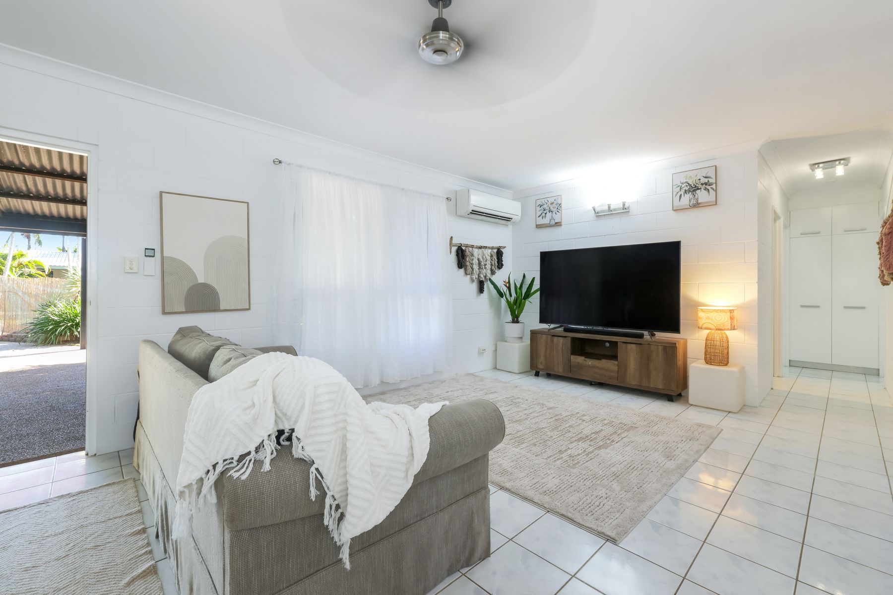 42 James Circuit, Woodroffe NT 0830, Woodroffe - Thumbnail 3