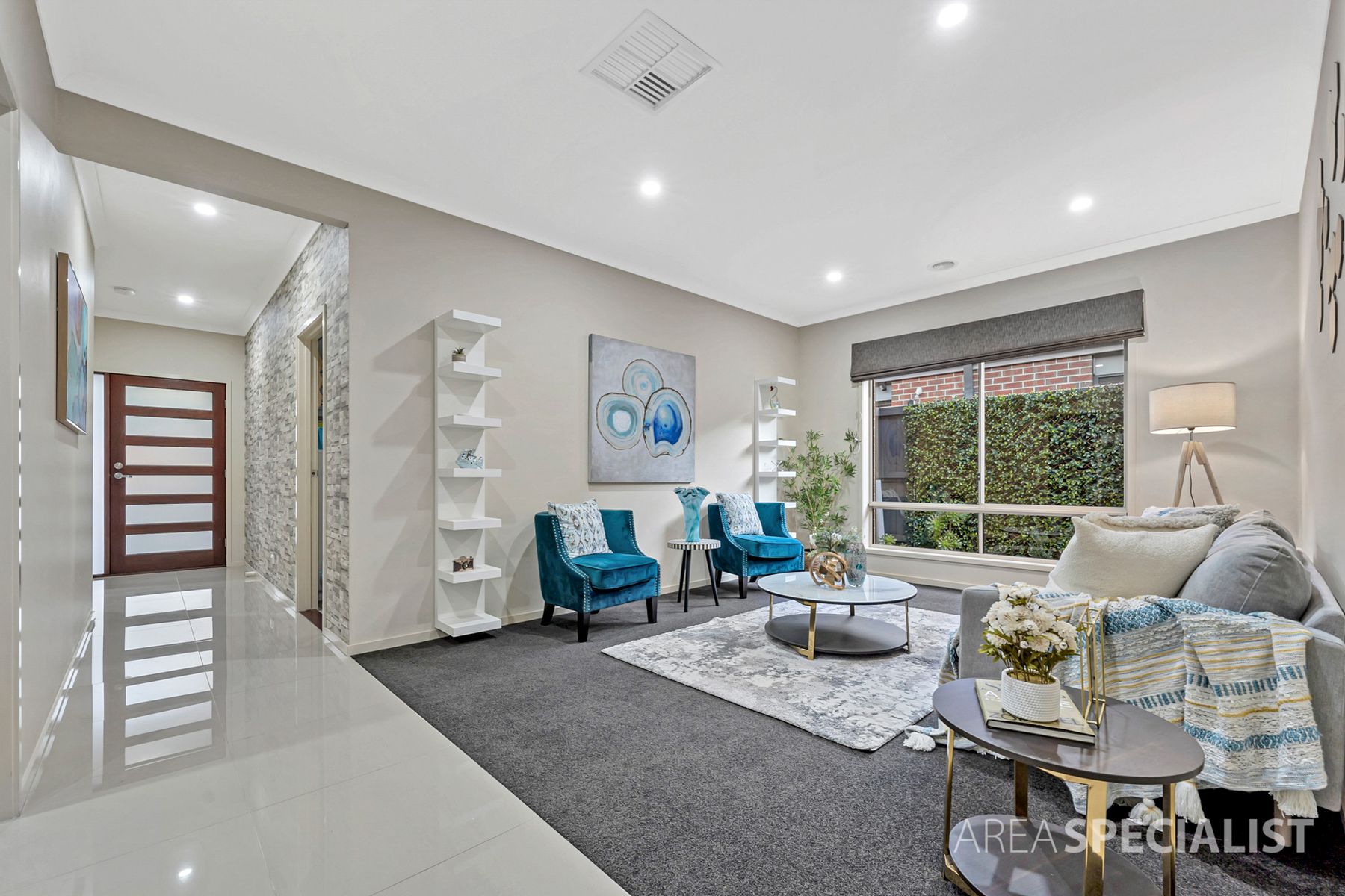 2 Fairoak Avenue, Clyde North, VIC 3978, Clyde North - Thumbnail 2