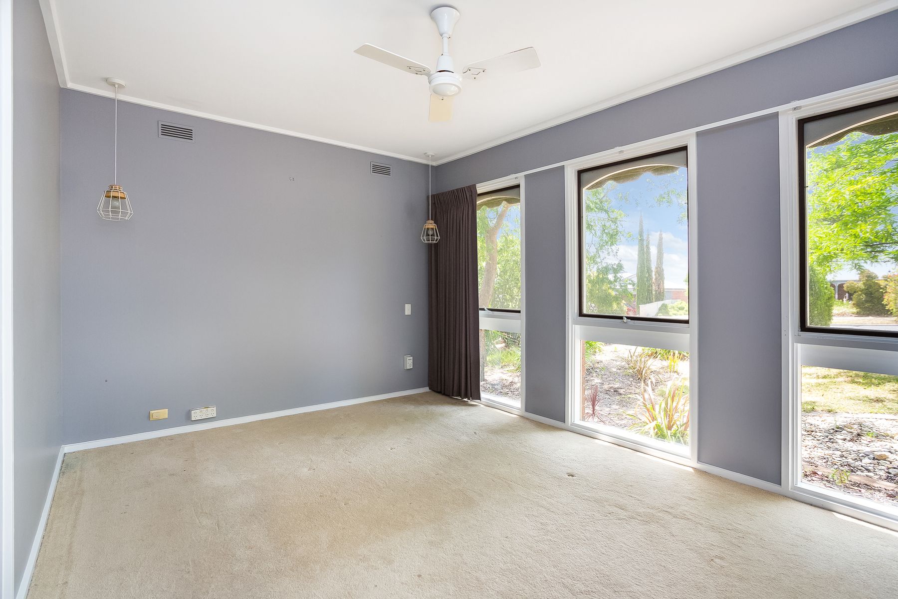 12 Button Street, Strathdale, VIC 3550, Strathdale - Thumbnail 3