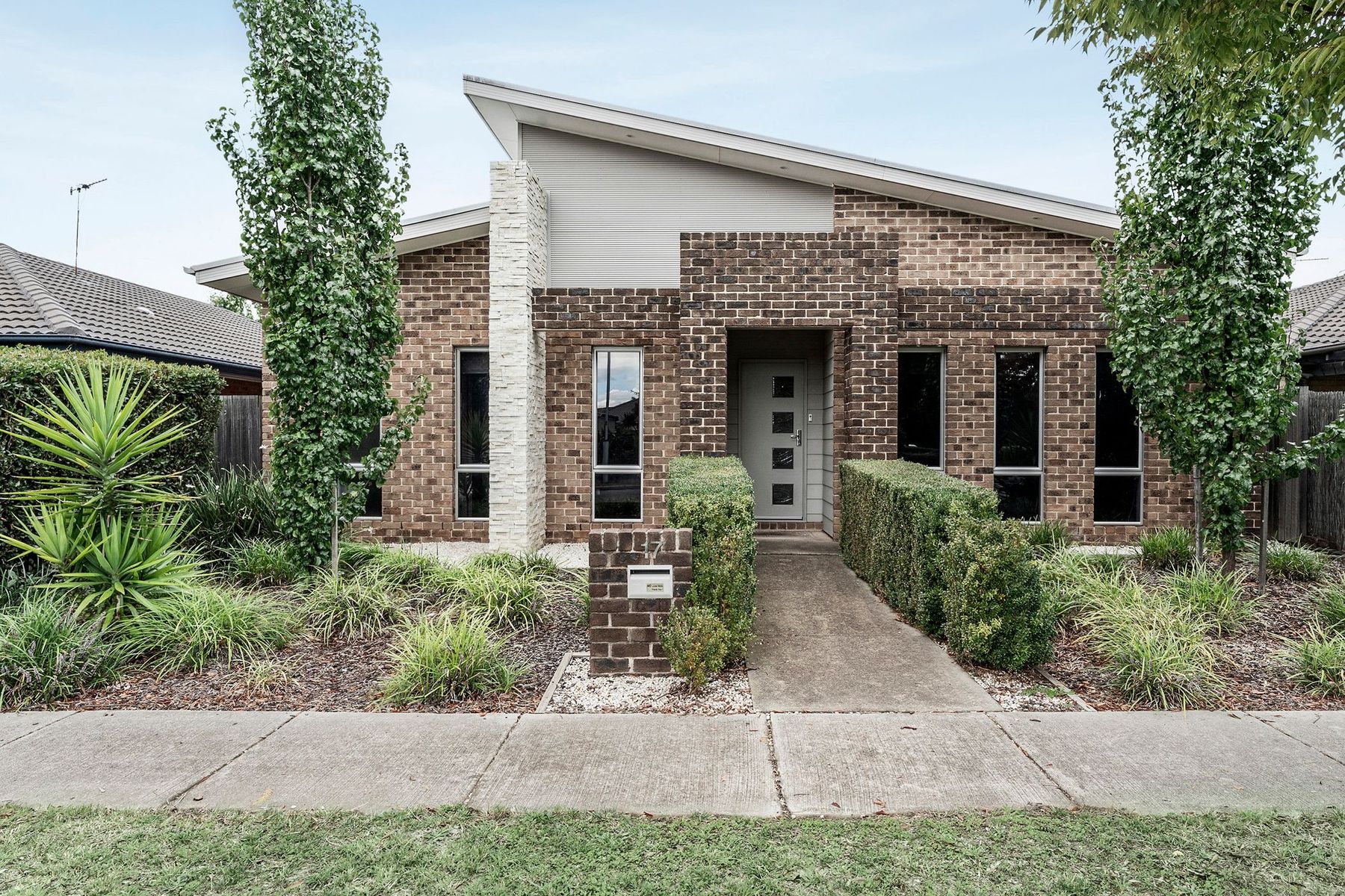 17 Patrick White Circuit, Franklin, ACT 2913, Franklin - Thumbnail 2