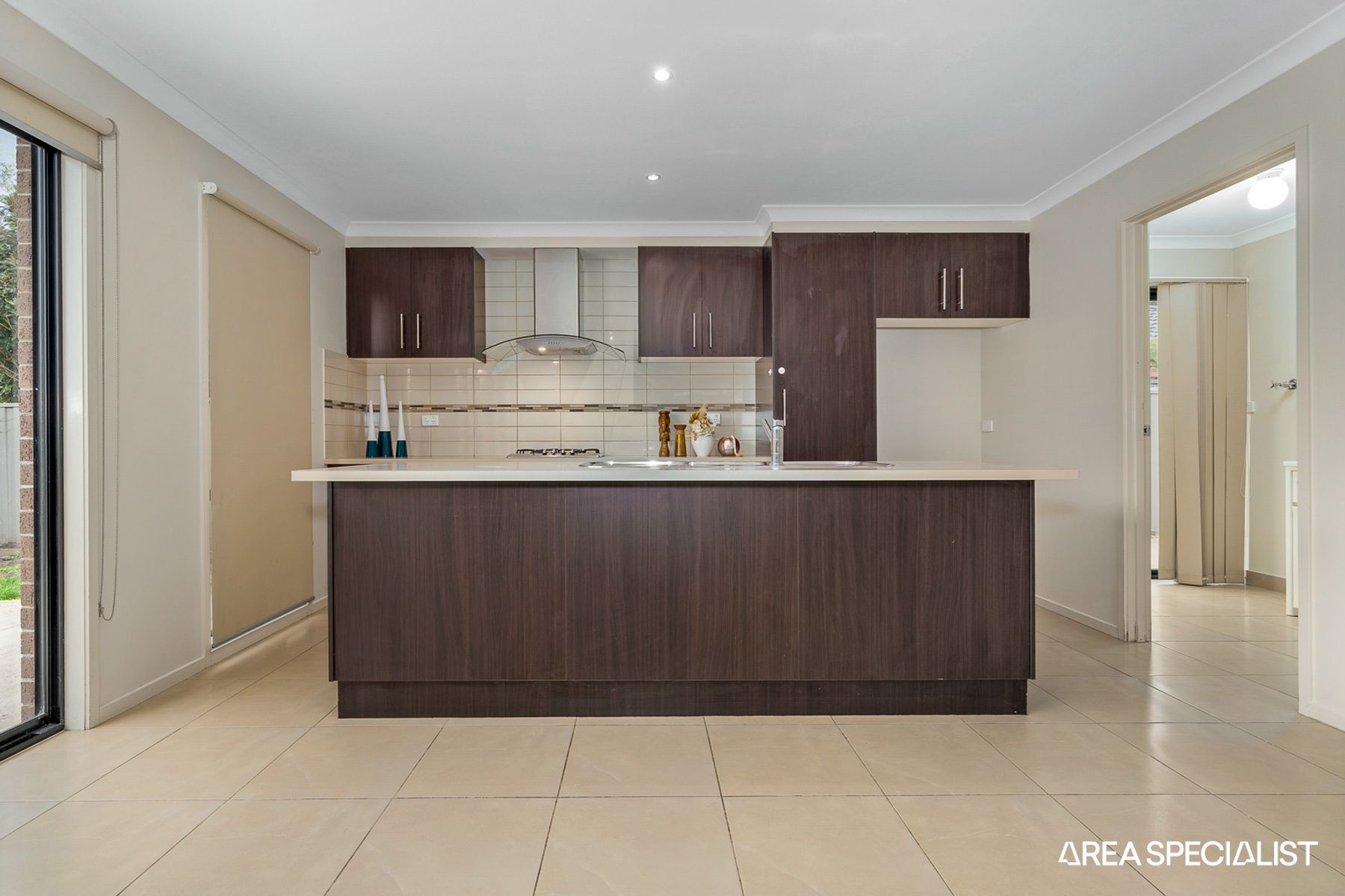 10 Tattle Grove, Cranbourne East, VIC 3977, Cranbourne East - Thumbnail 3