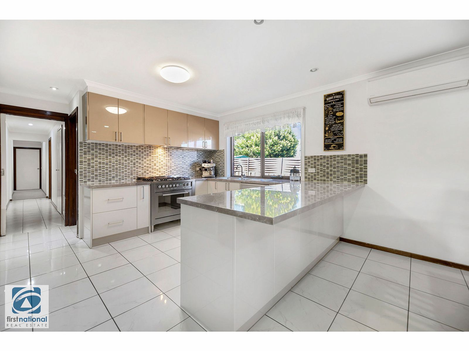 13 Somerset Drive, Warragul, VIC 3820, Warragul - Thumbnail 5