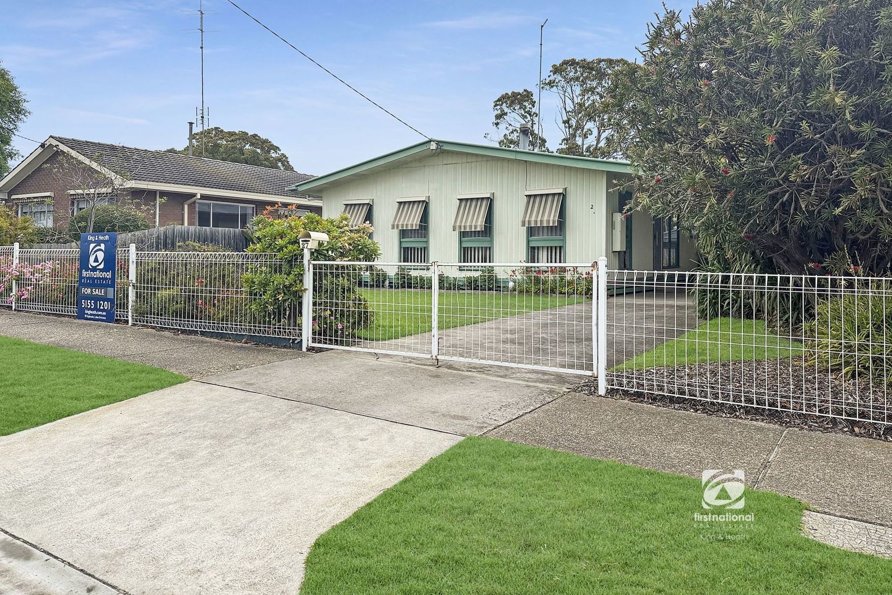 27 Jemmeson Street, Lakes Entrance VIC 3909, Lakes Entrance - Thumbnail 2