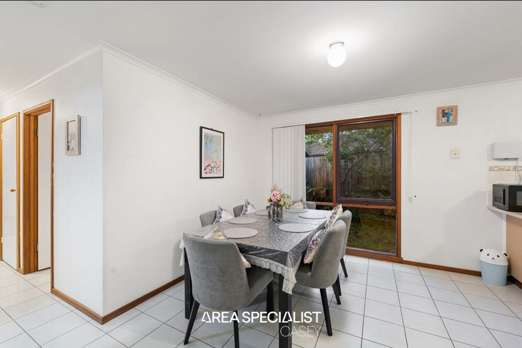 32 Strafford Avenue, Cranbourne, Cranbourne - Thumbnail 7