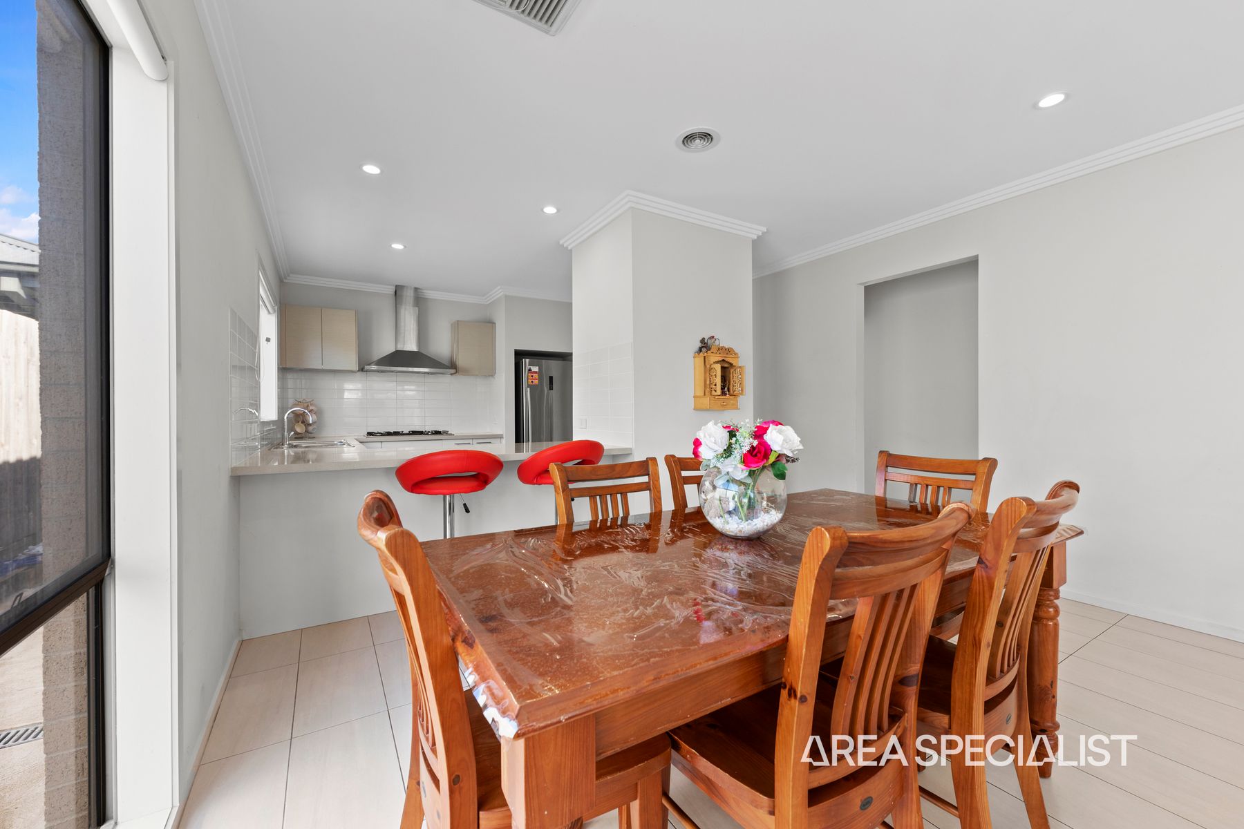 5 Spinebill Court, Pakenham, VIC 3810, Pakenham - Thumbnail 7