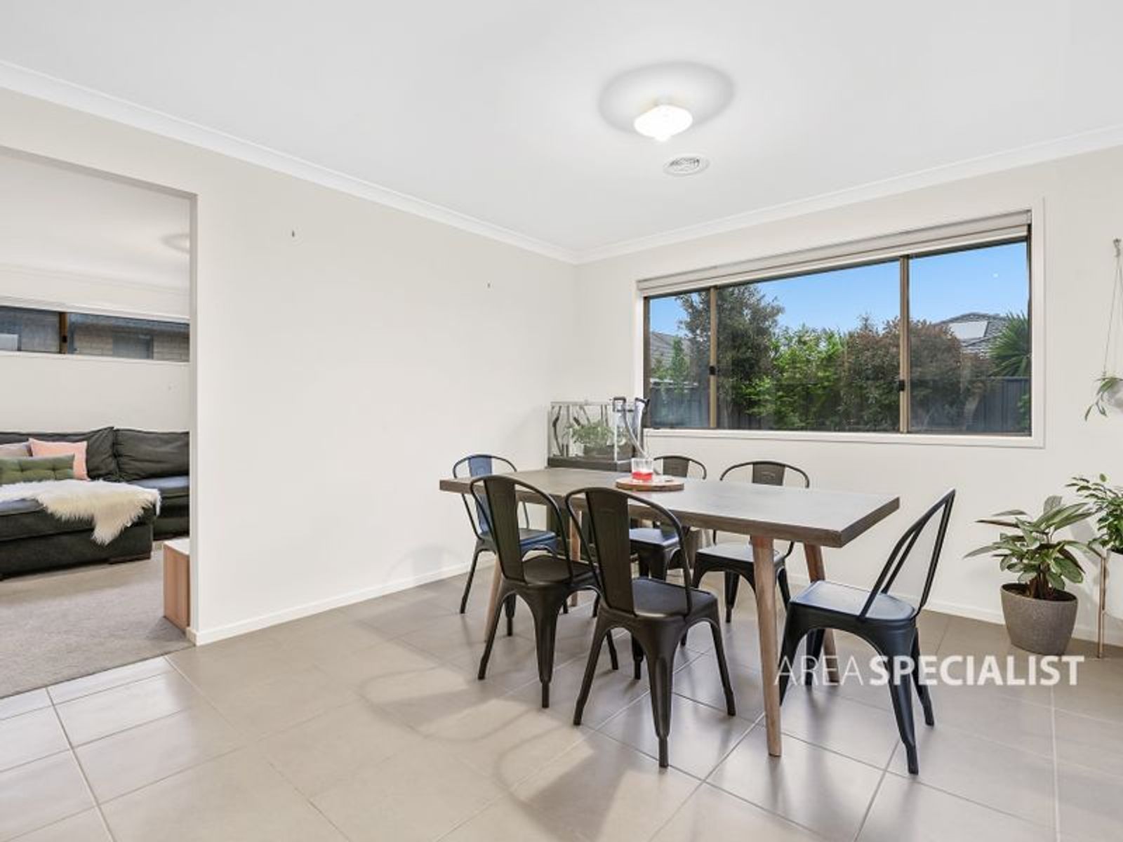 17 Minerva Avenue, Cranbourne West, VIC 3977, Cranbourne West - Thumbnail 4