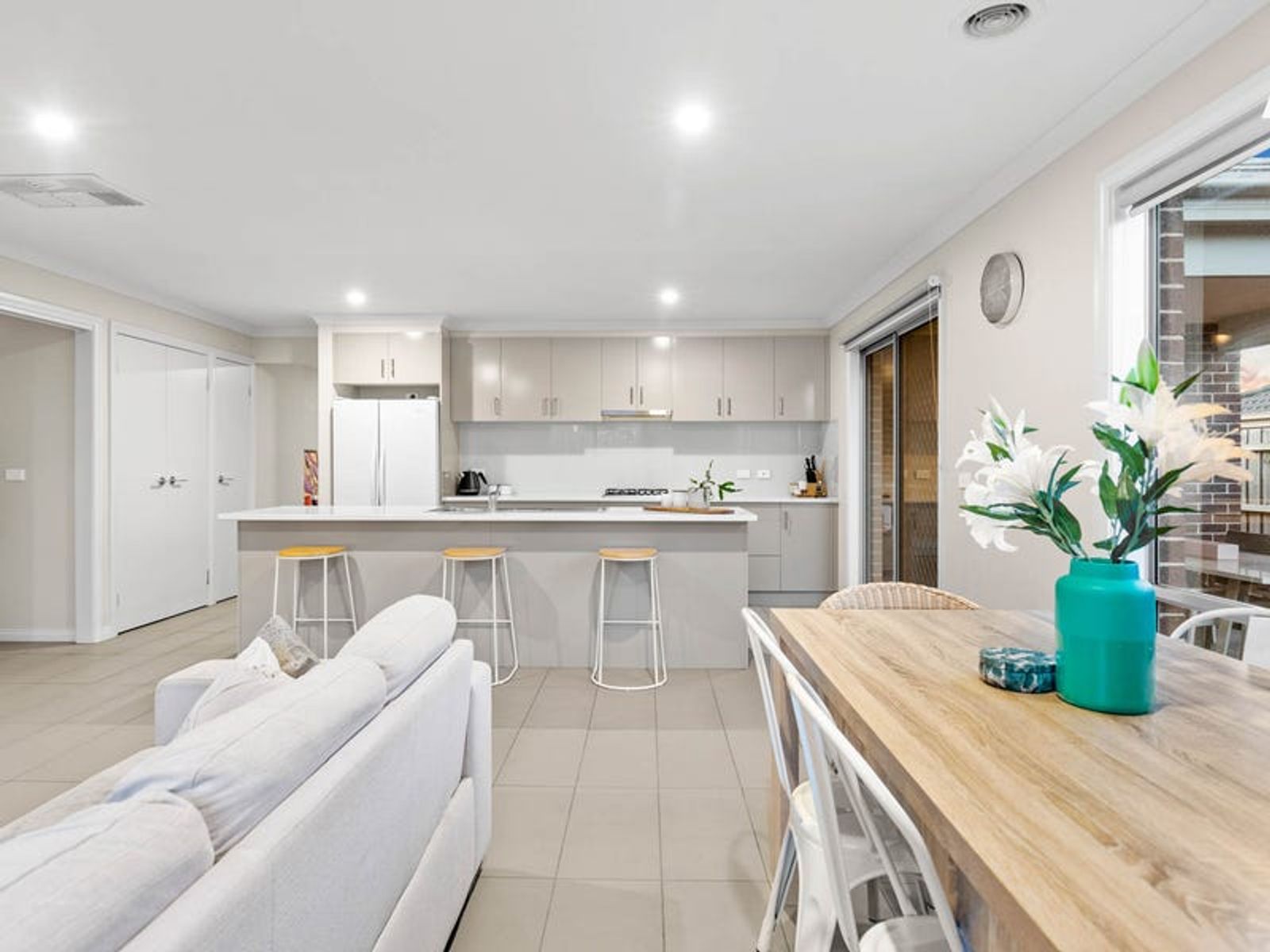 13 Stockhaven Circuit, Langwarrin, VIC 3910, Langwarrin - Thumbnail 8