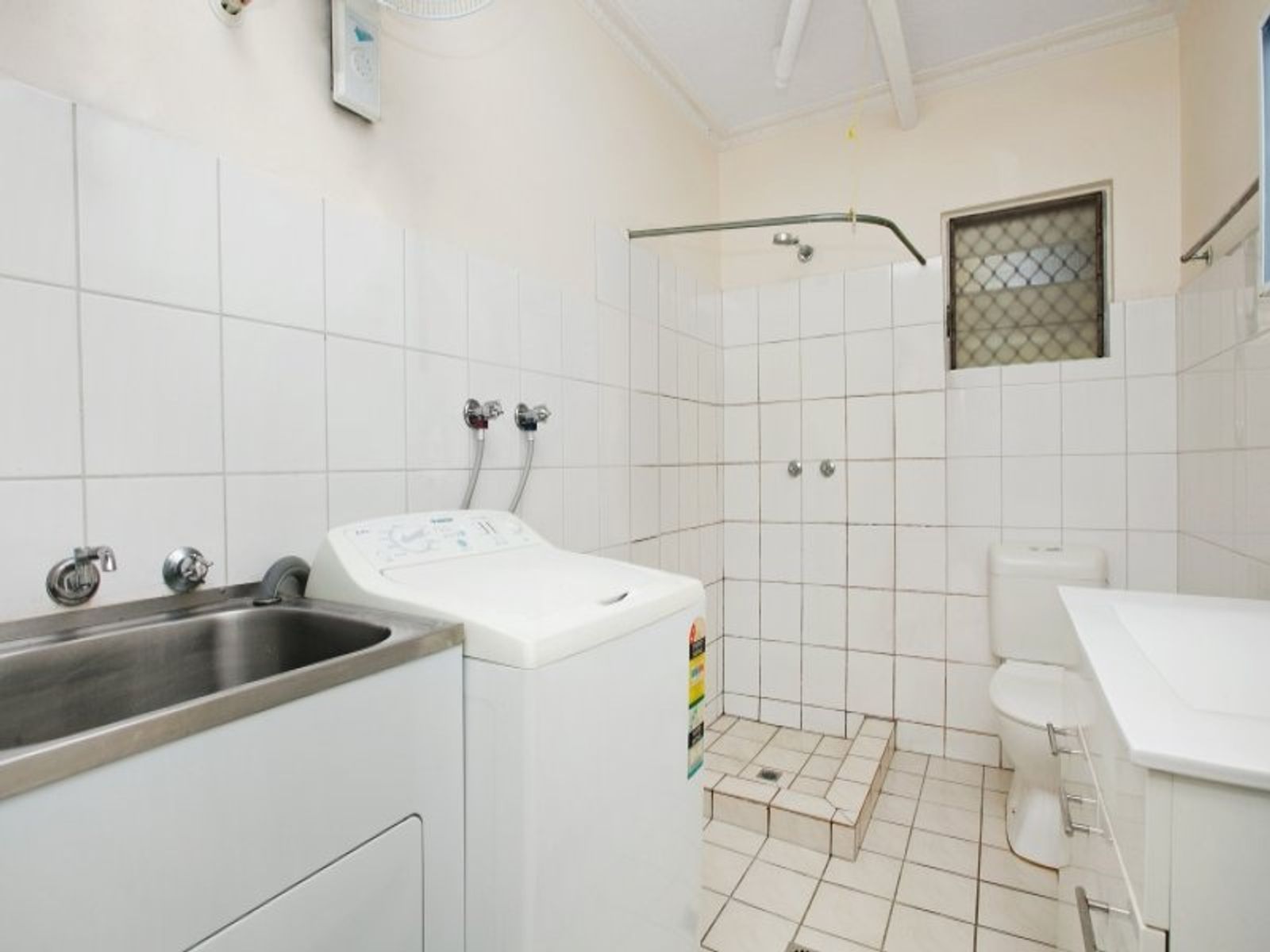 2/148 Dick Ward Drive, Coconut Grove NT 0810, Coconut Grove - Thumbnail 6