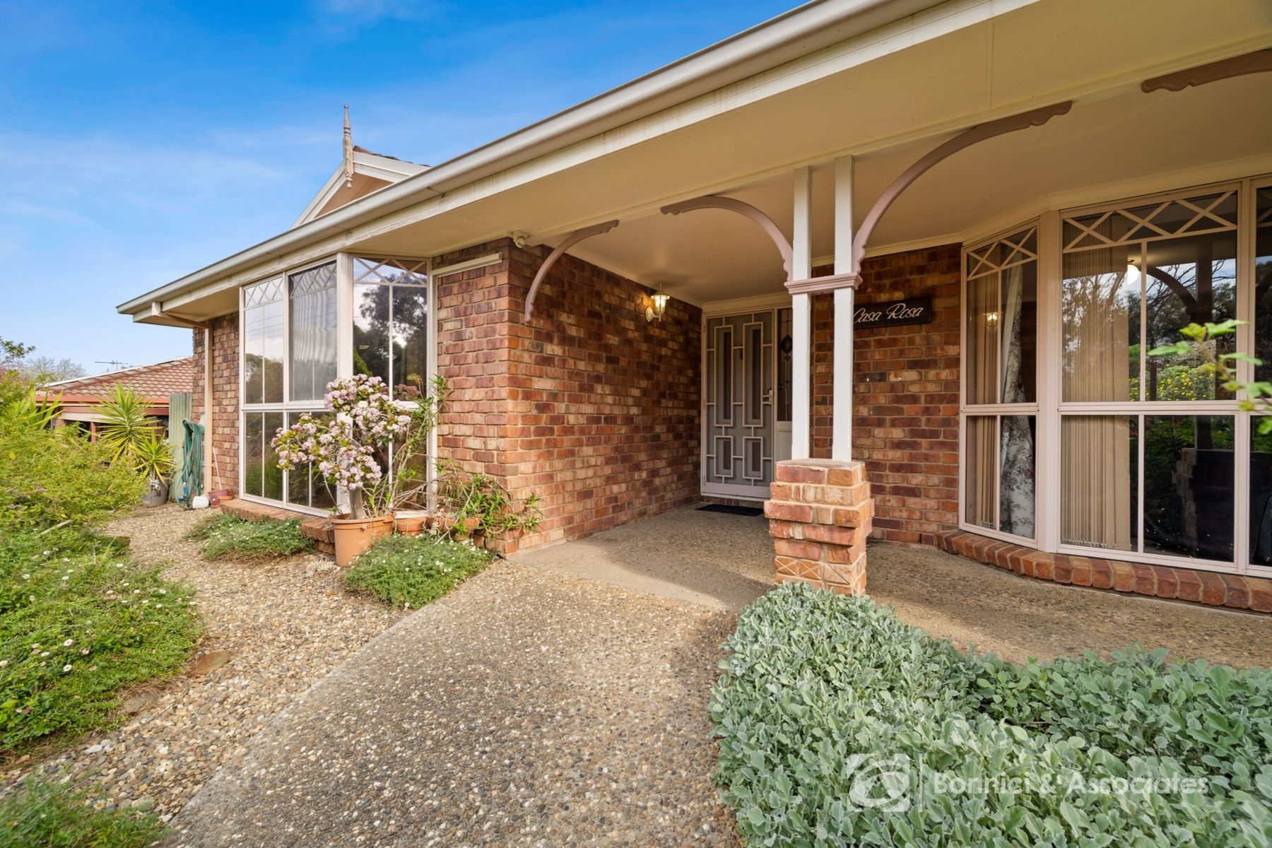 19 Malakoff Road, Beechworth VIC 3747 - Image 1