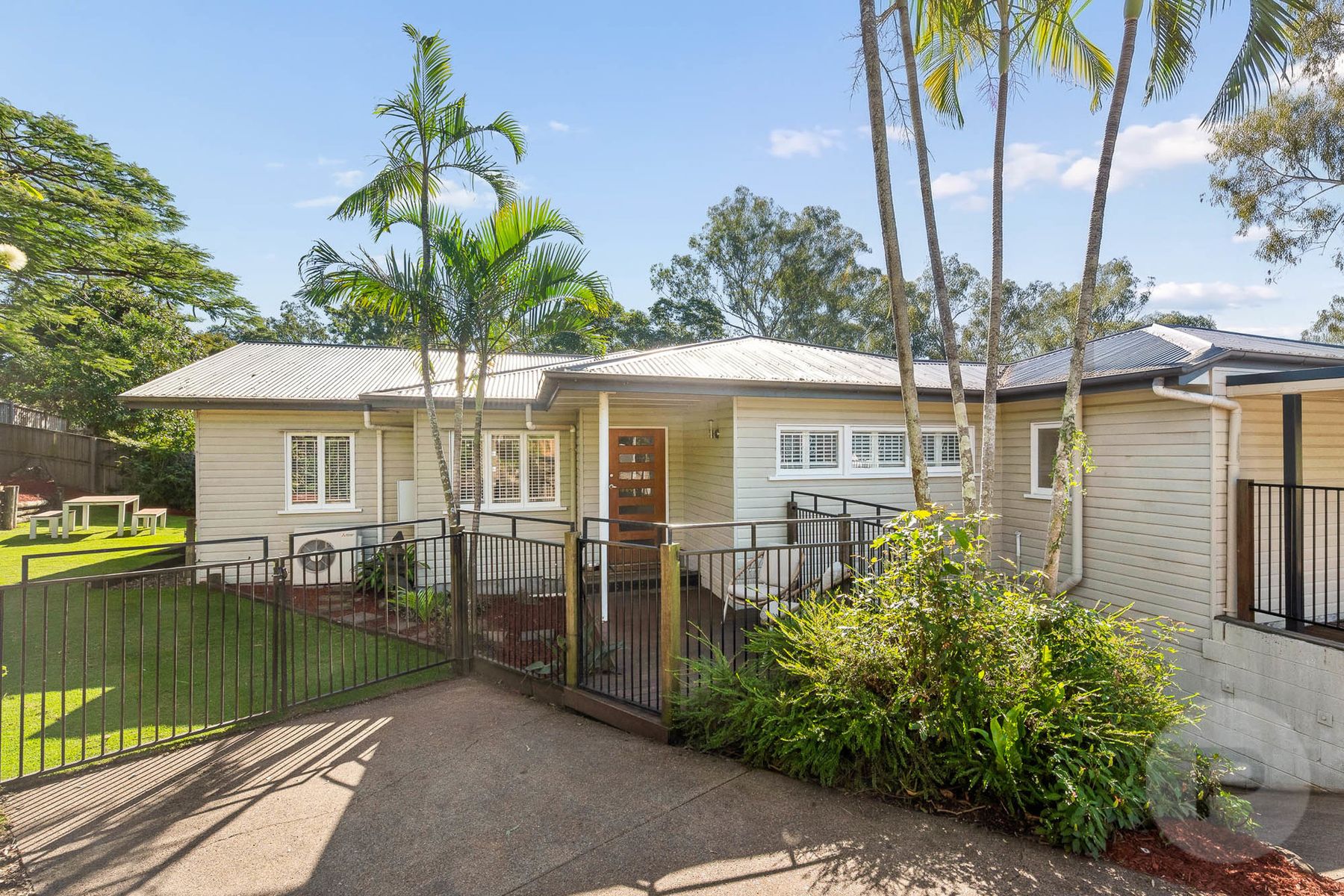 90 Simpsons Road