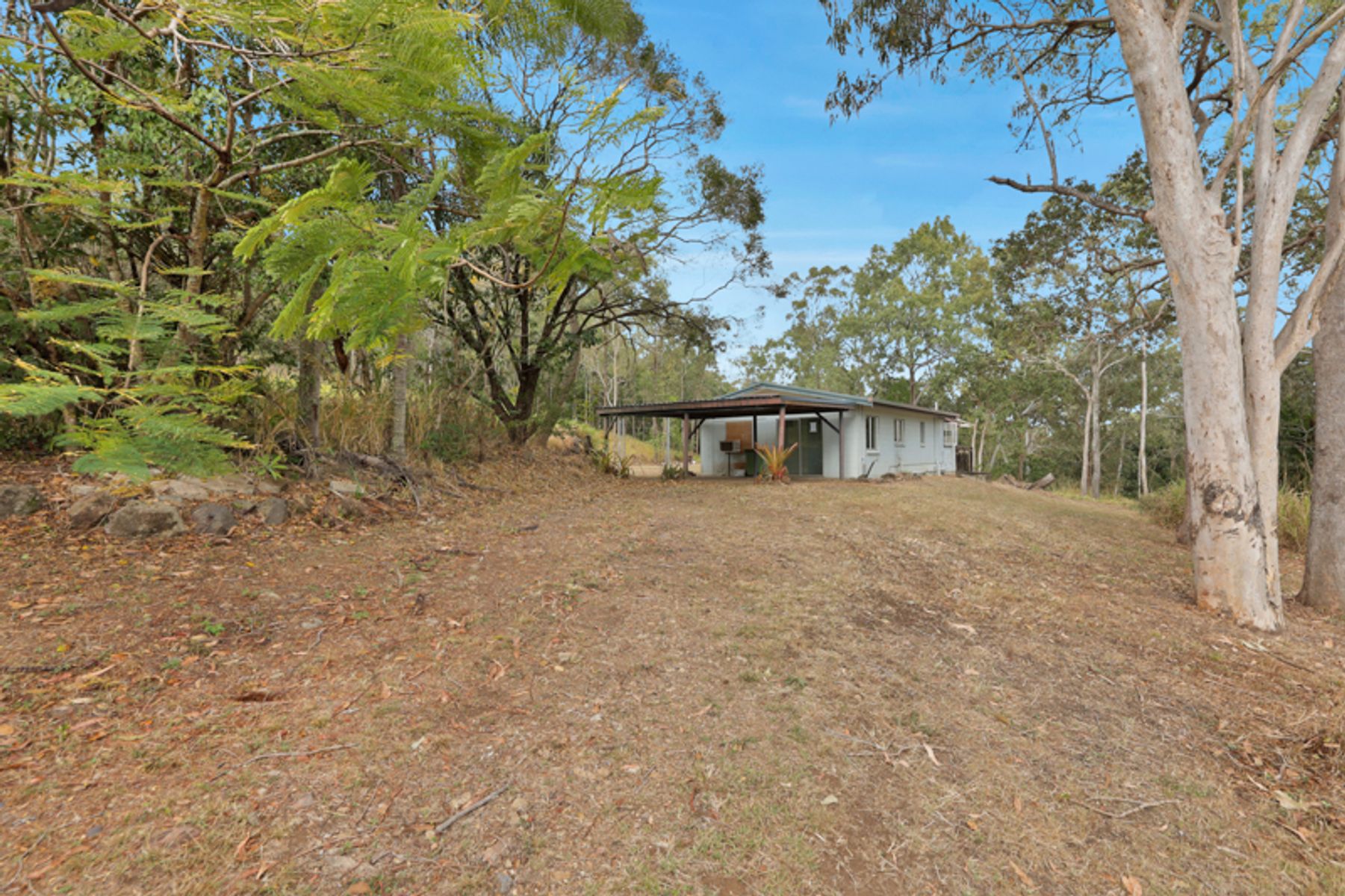 6 Lambert Road, Sarina QLD 4737, Sarina - Thumbnail 3