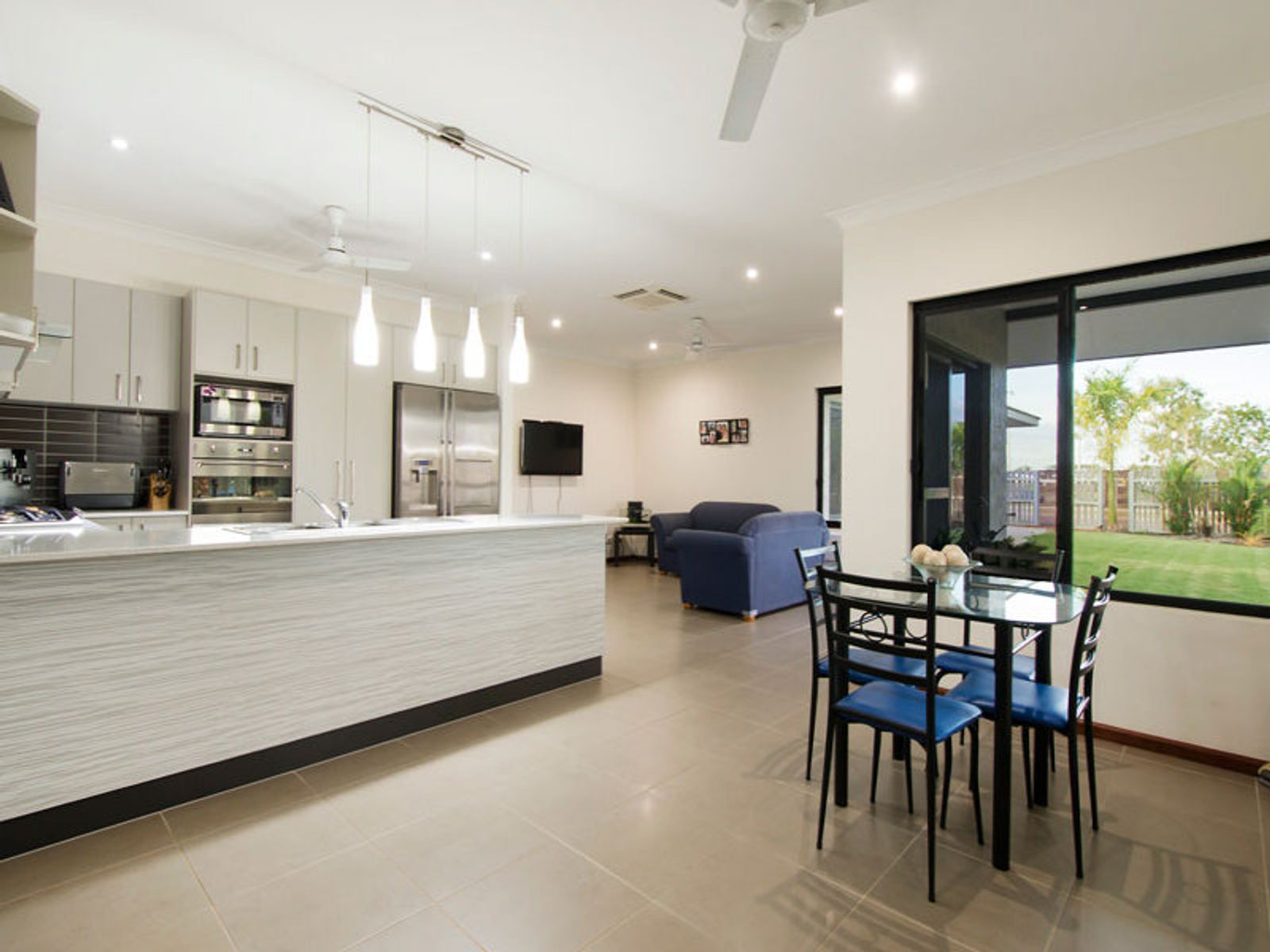 2 Kieran Street, Bellamack NT 0832, Bellamack - Thumbnail 2