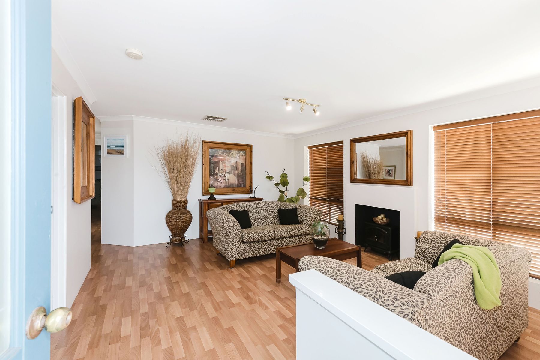 16 Murray Waters Boulevard, South Yunderup WA 6208, South Yunderup - Thumbnail 5