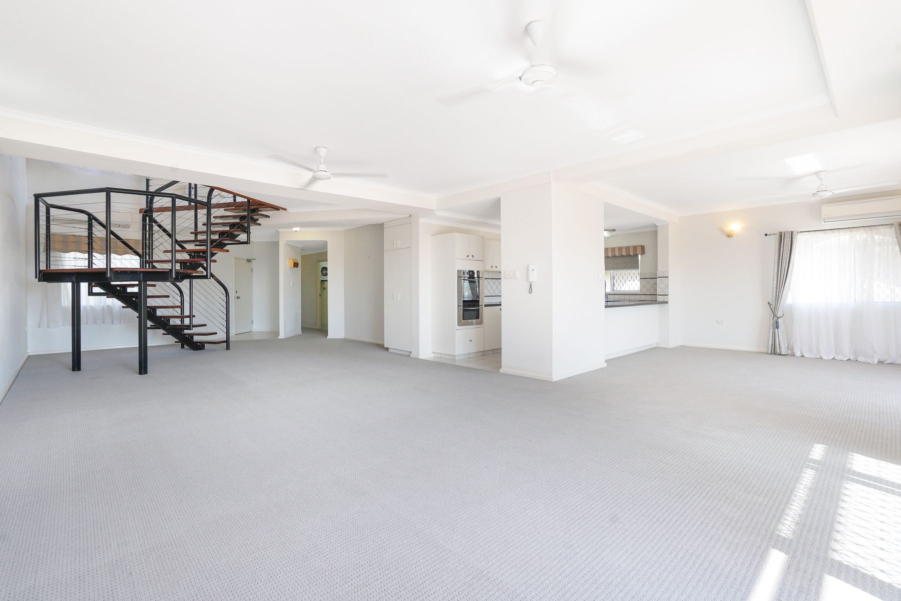 12/3 Lambell Terrace, Larrakeyah NT 0820, Larrakeyah - Thumbnail 2