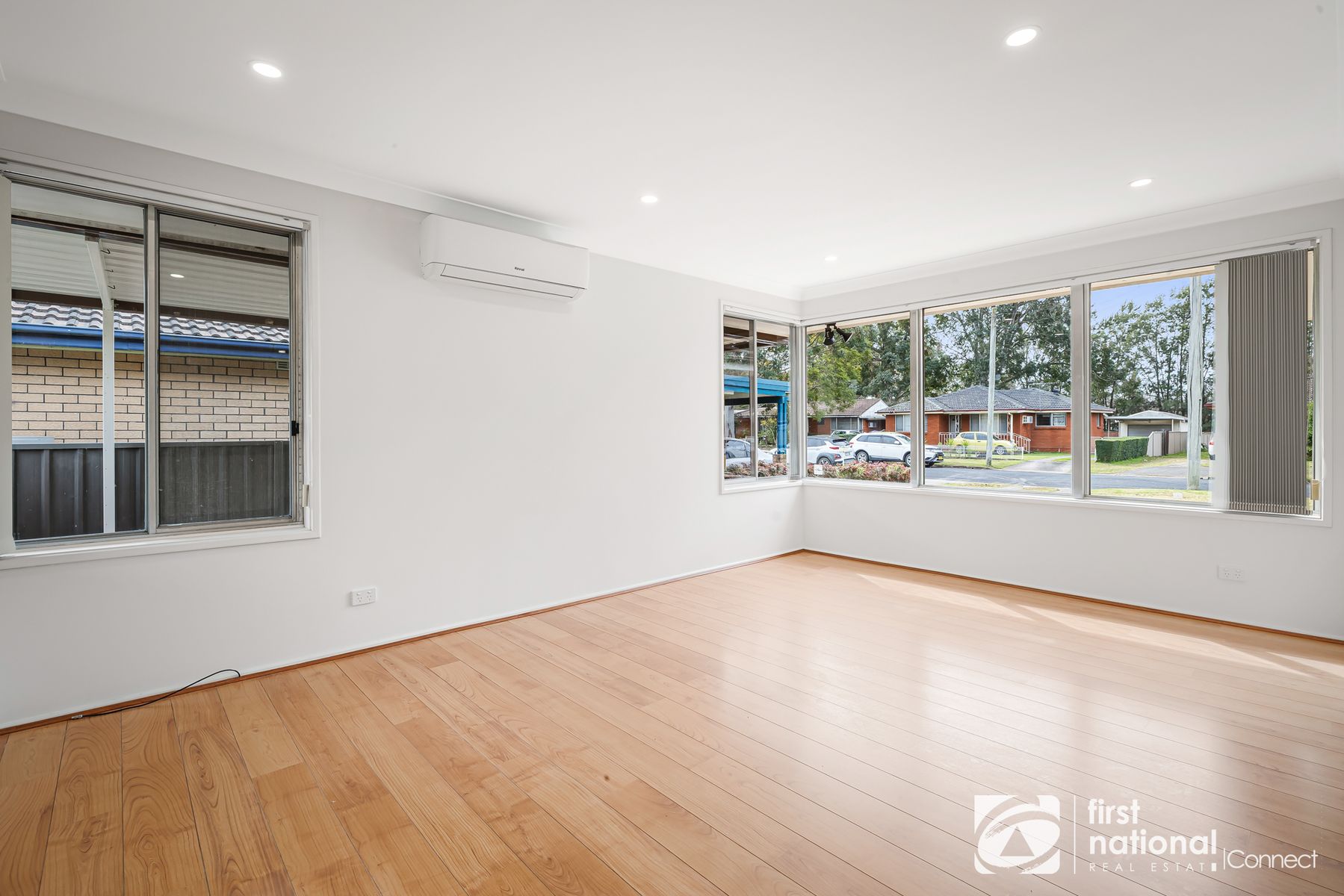 10 Rutherglen Avenue, Hobartville NSW 2753, Hobartville - Thumbnail 4