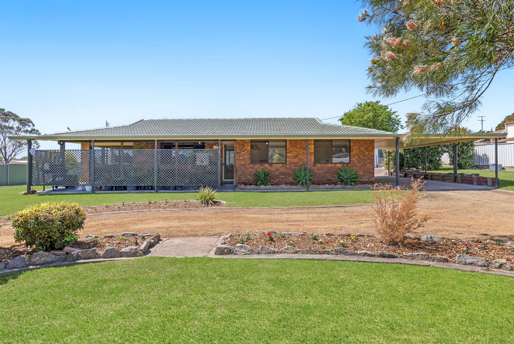 16 Diery Street, Rosenthal Heights - Thumbnail 5