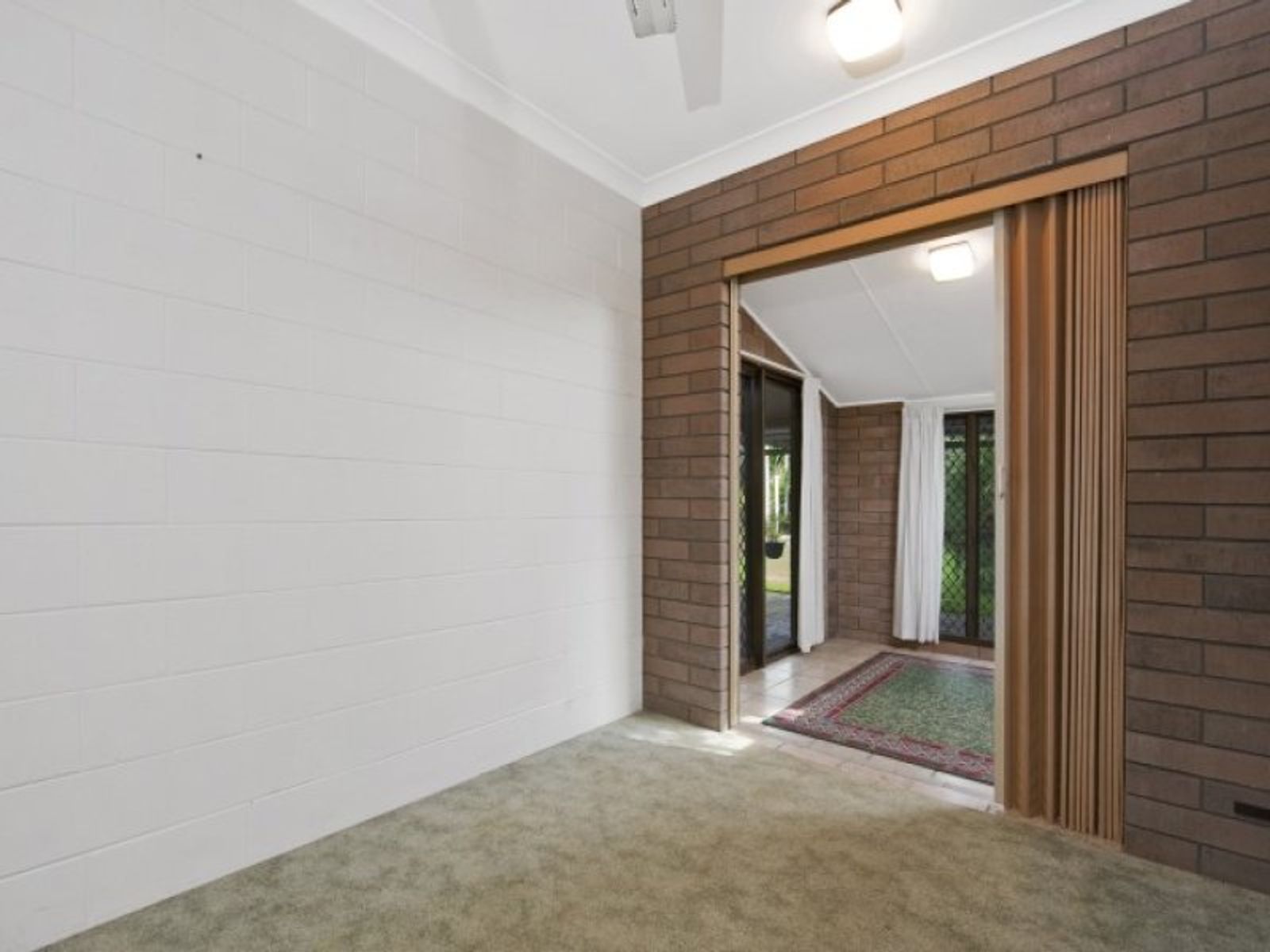 12 Lakes Crescent, Marrara NT 0812, Marrara - Thumbnail 3