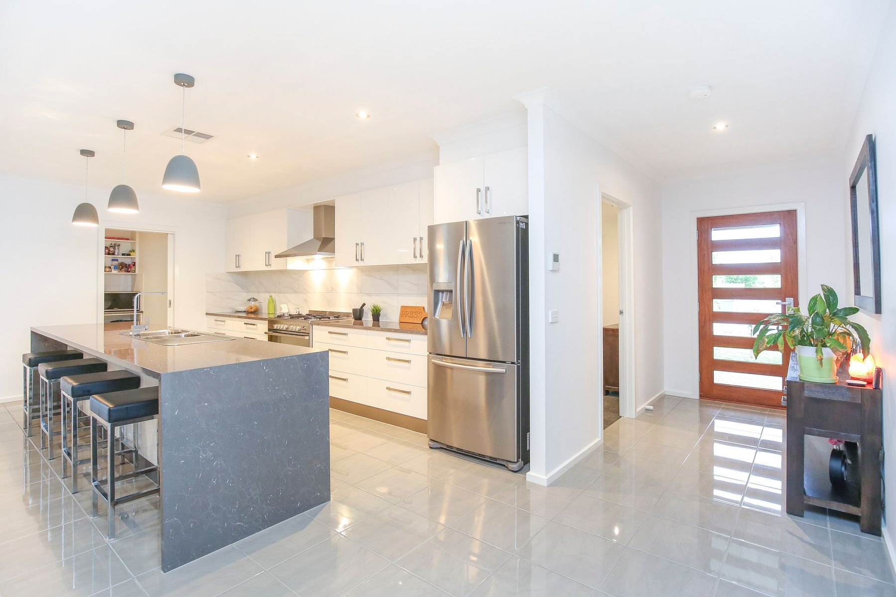 8 Lakeview Court, Mildura - Thumbnail 6