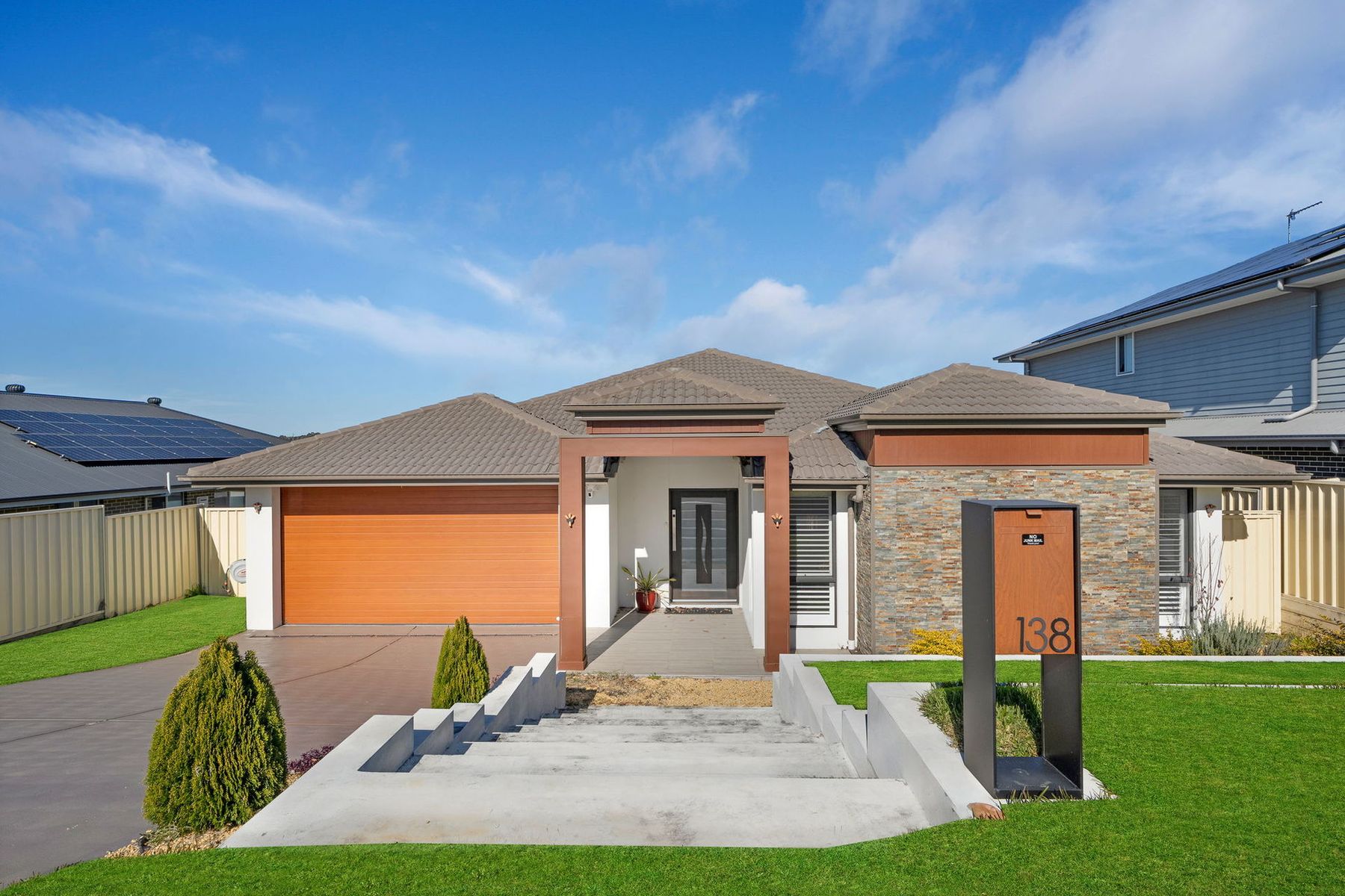 138 Mataram Road, Woongarrah - Image 1