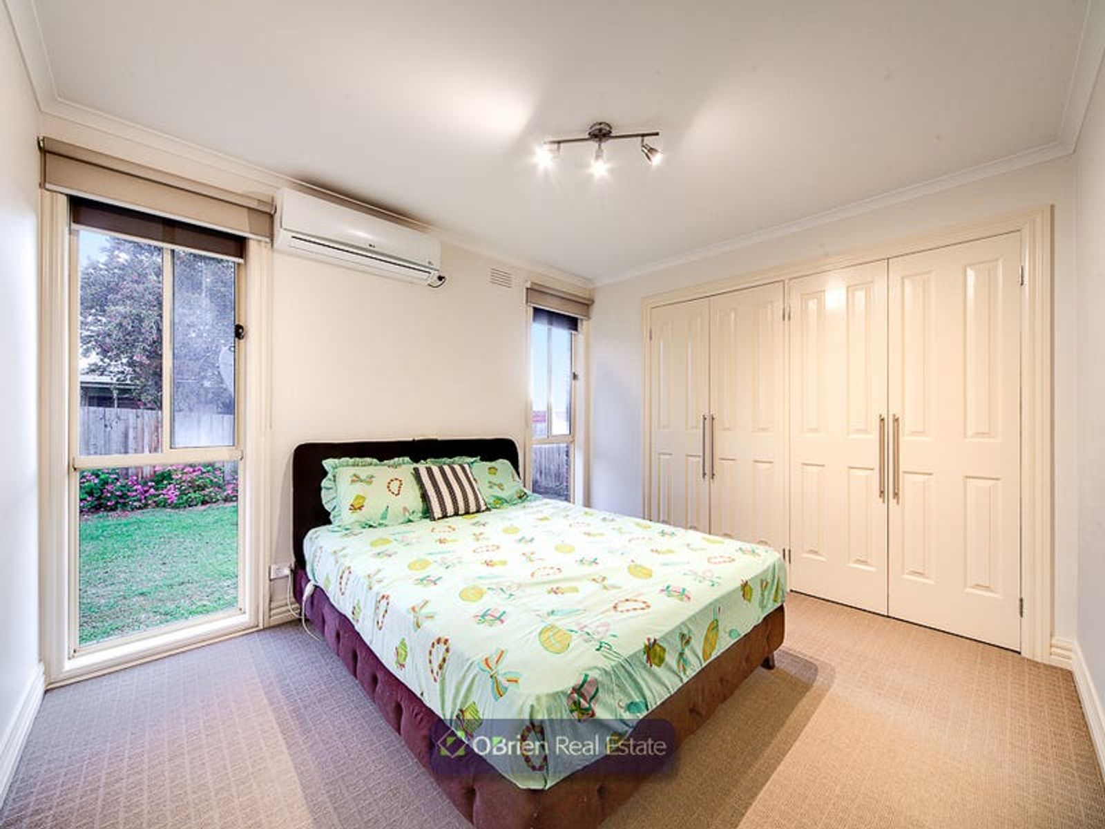 15 Nicholson Close, Endeavour Hills, VIC 3802, Endeavour Hills - Thumbnail 4