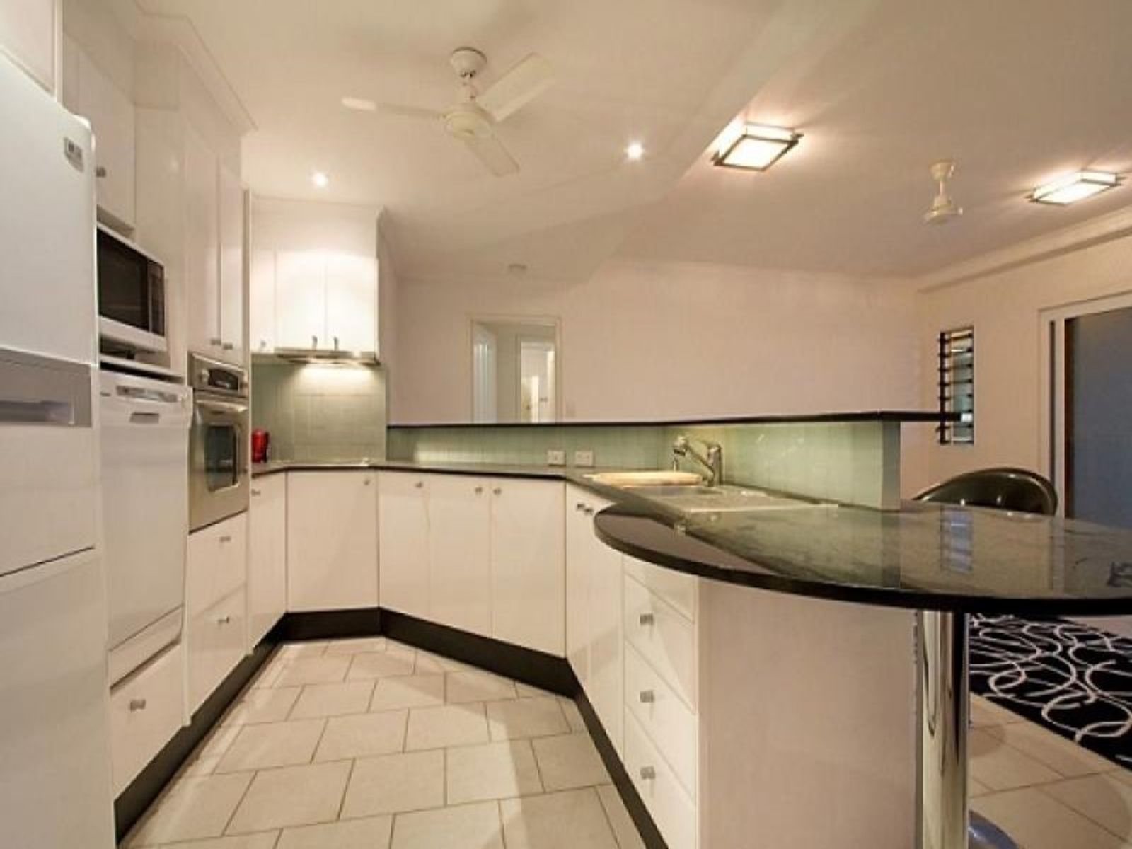 79/5 Cardona Court, Darwin City NT 0800, Darwin City - Thumbnail 3