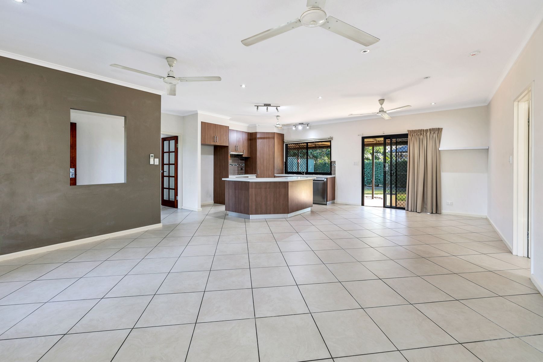 28 Bryden Street, Rosebery NT 0832, Rosebery - Thumbnail 5