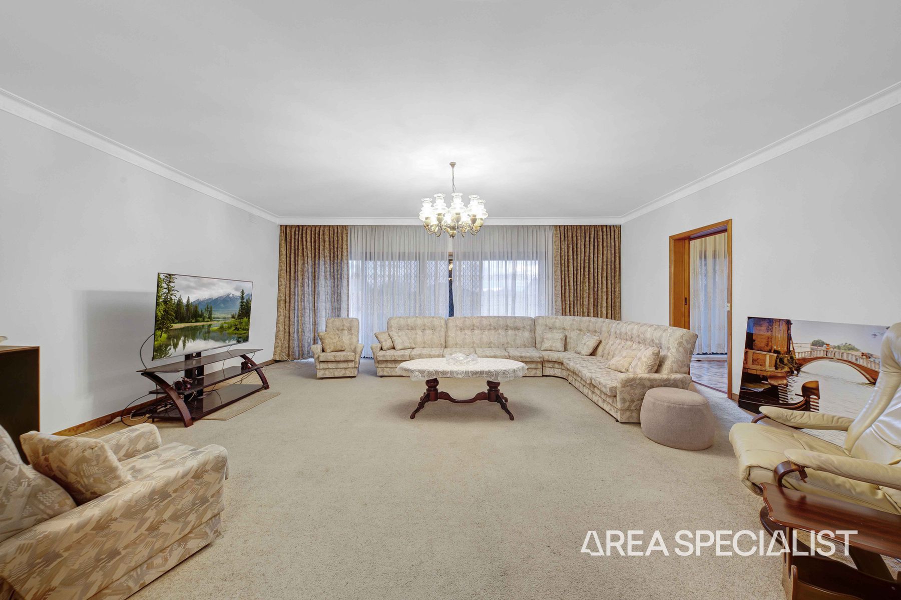 16 Lawley Street, Reservoir, Reservoir - Thumbnail 7