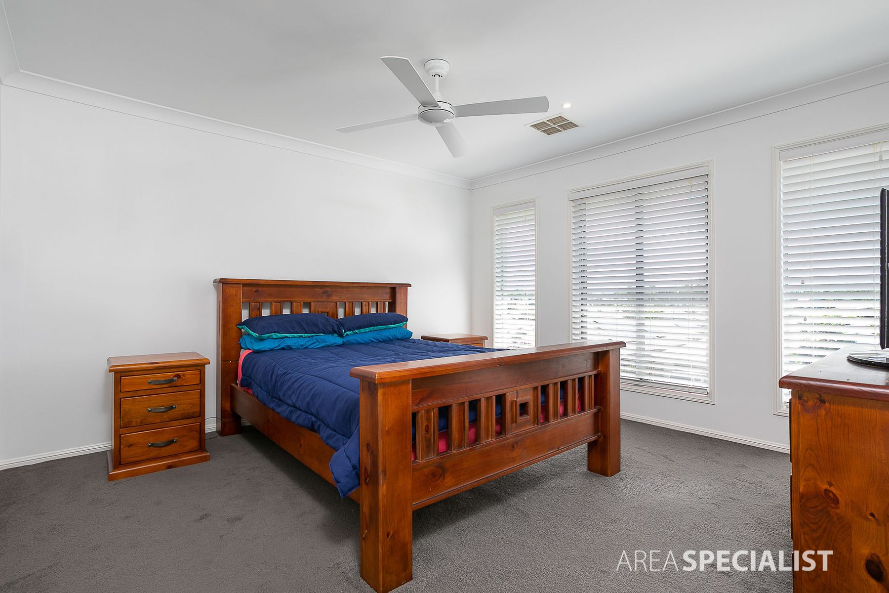 24 Hazelmere Crescent, Ormeau, QLD 4208, Ormeau - Thumbnail 8