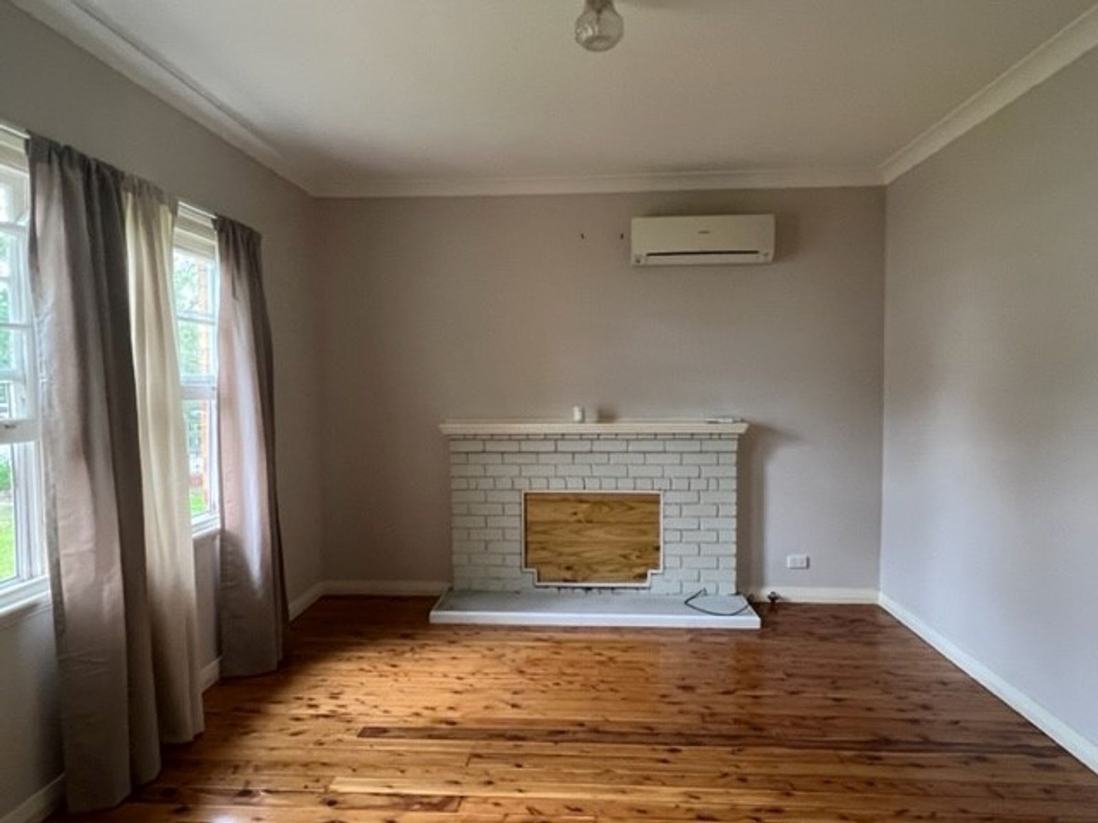 10 Victoria Street, Tamworth NSW 2340, Tamworth - Thumbnail 2