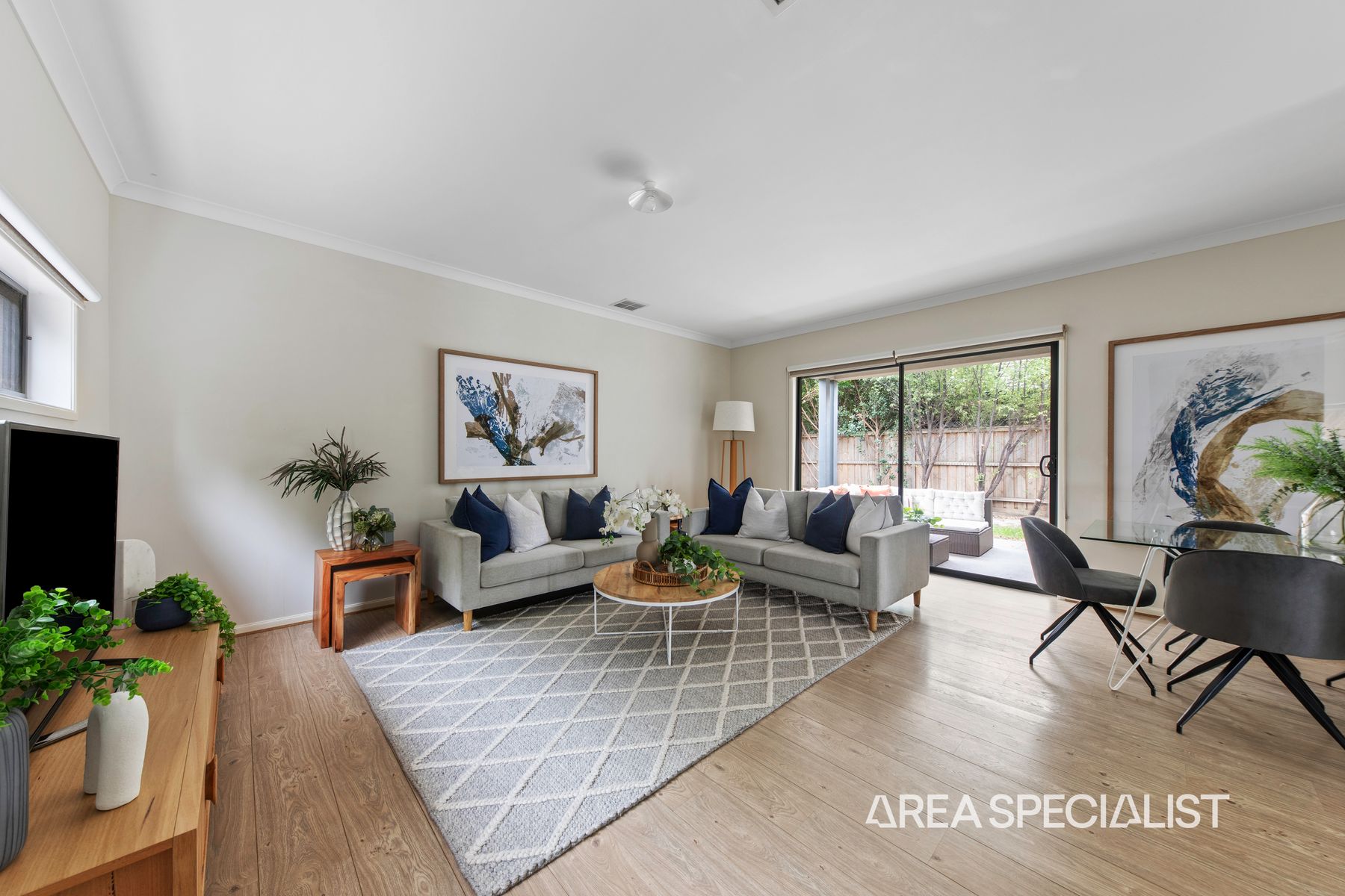 16 Mossey Crescent, Cranbourne East, VIC 3977, Cranbourne East - Thumbnail 8