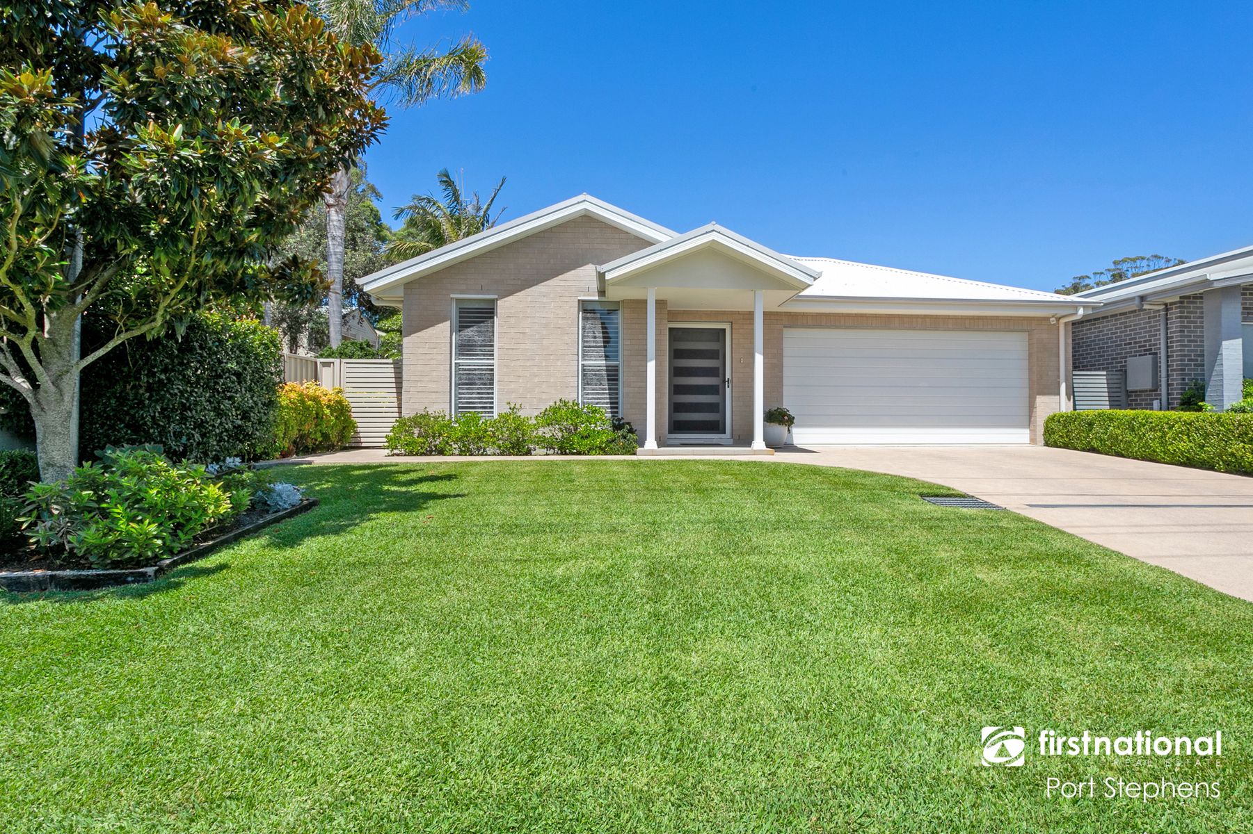 25A Dowling Street, Nelson Bay NSW 2315, Nelson Bay - Thumbnail 2
