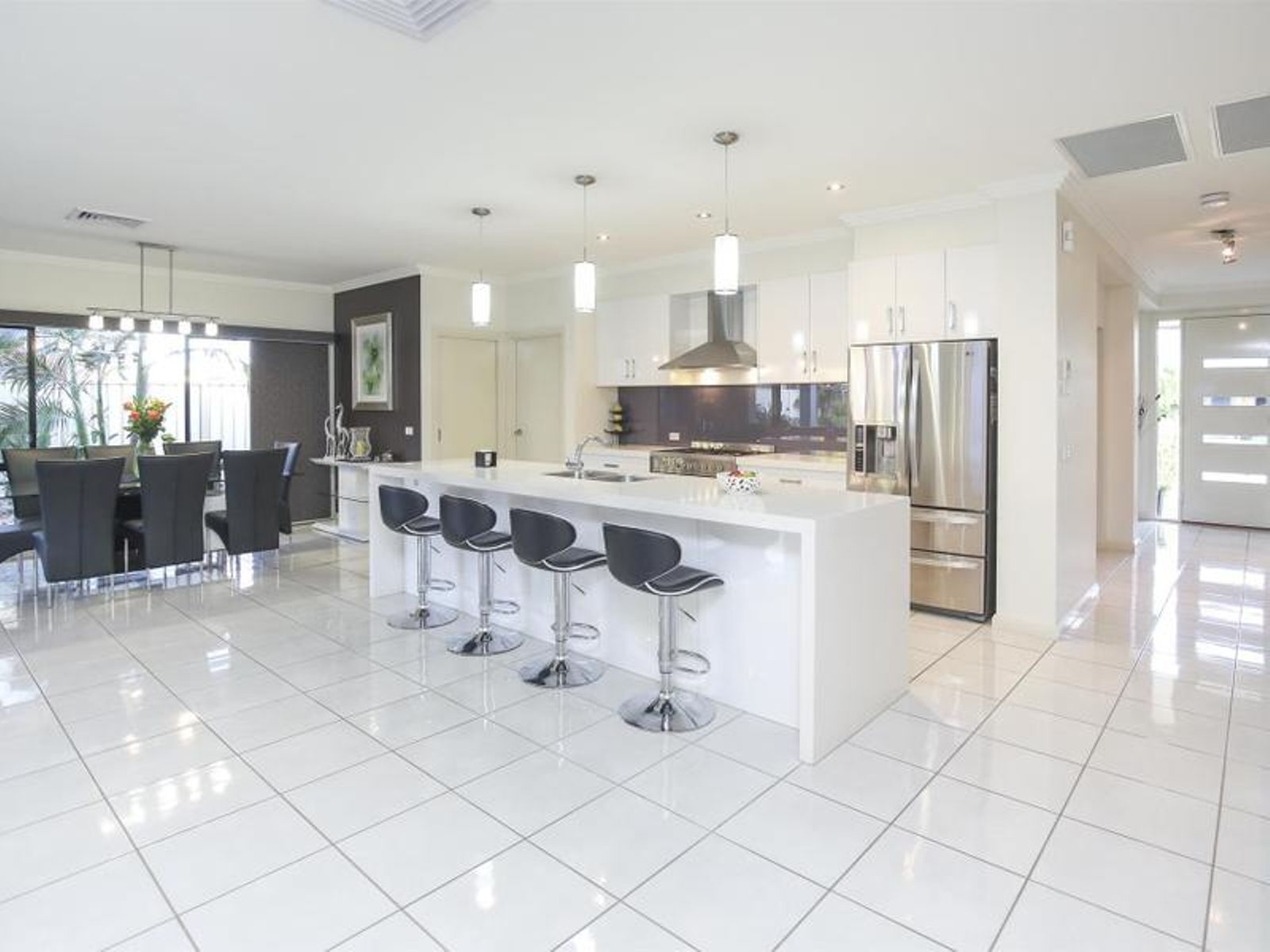 1 Dunlop Court, Mildura - Thumbnail 2