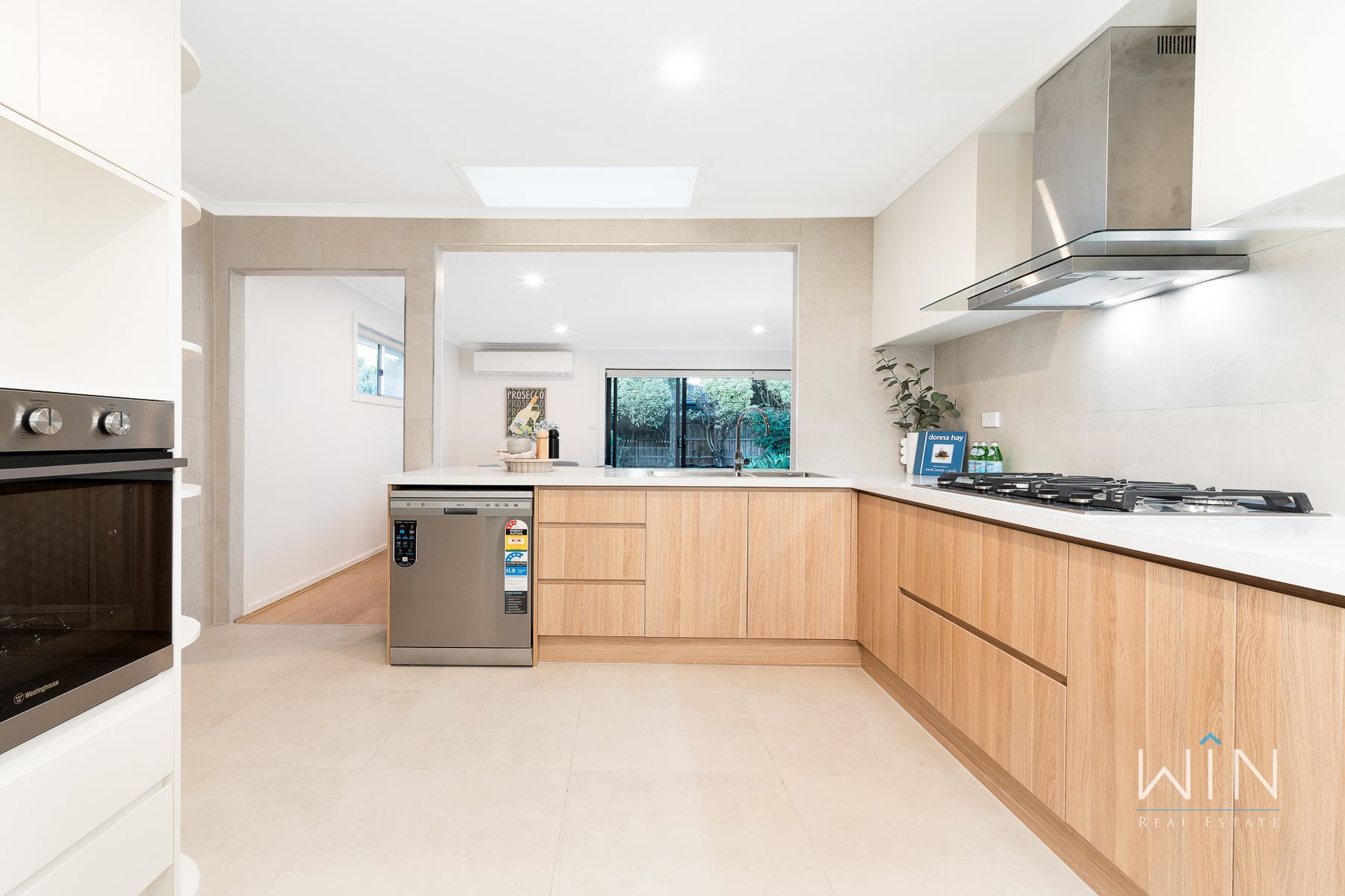 70 Wanda Street, Mulgrave, VIC 3170, Mulgrave - Thumbnail 3