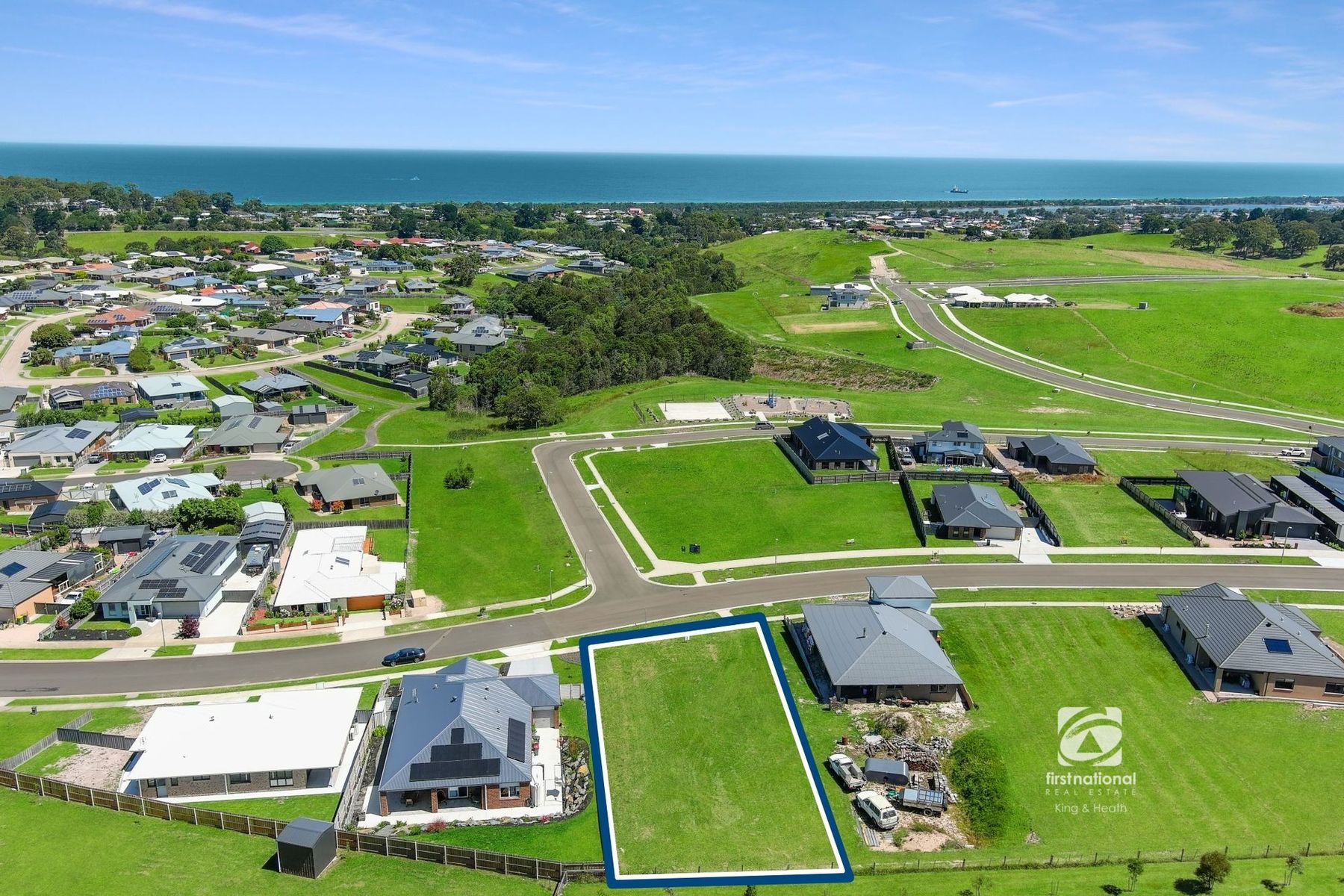 24 Lawson Drive, Lakes Entrance VIC 3909, Lakes Entrance - Thumbnail 2