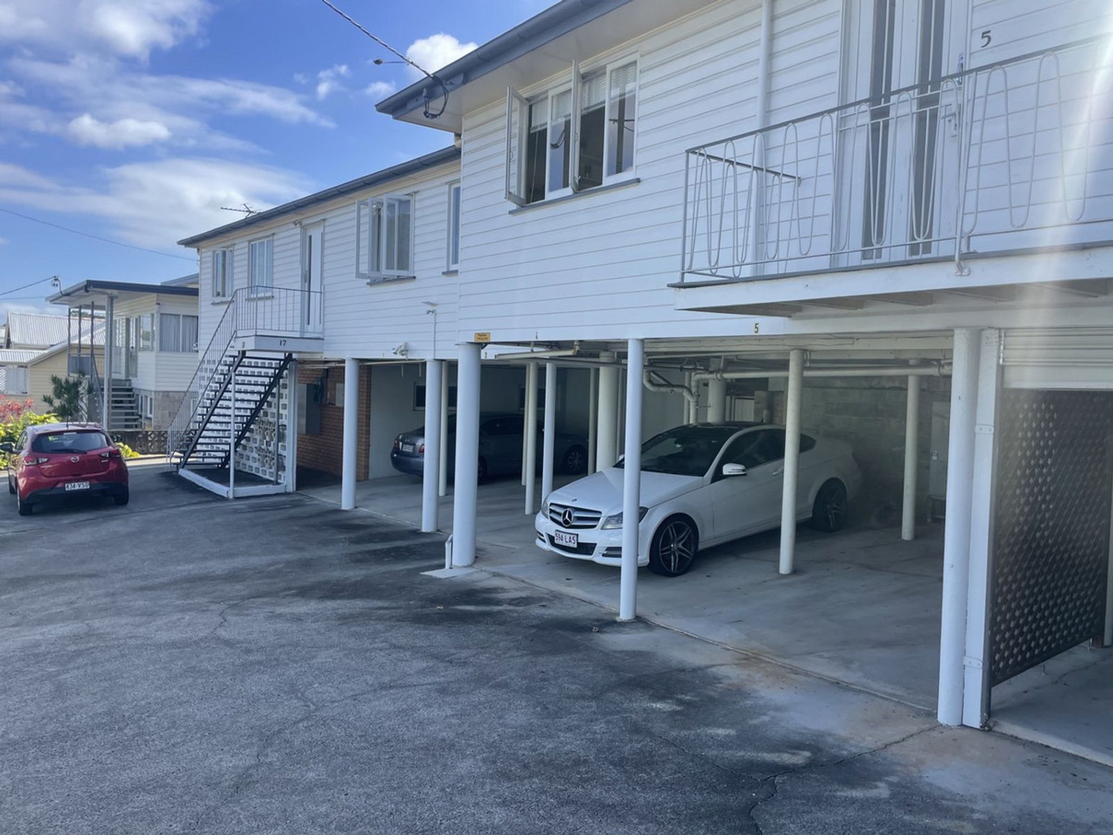 17 Scott Street, Red Hill QLD 4059, Red Hill - Thumbnail 2