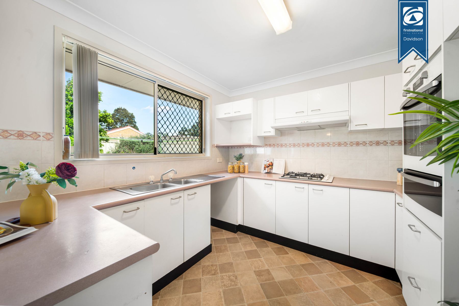 6 Somercotes Court, Wattle Grove NSW 2173, Wattle Grove - Thumbnail 4